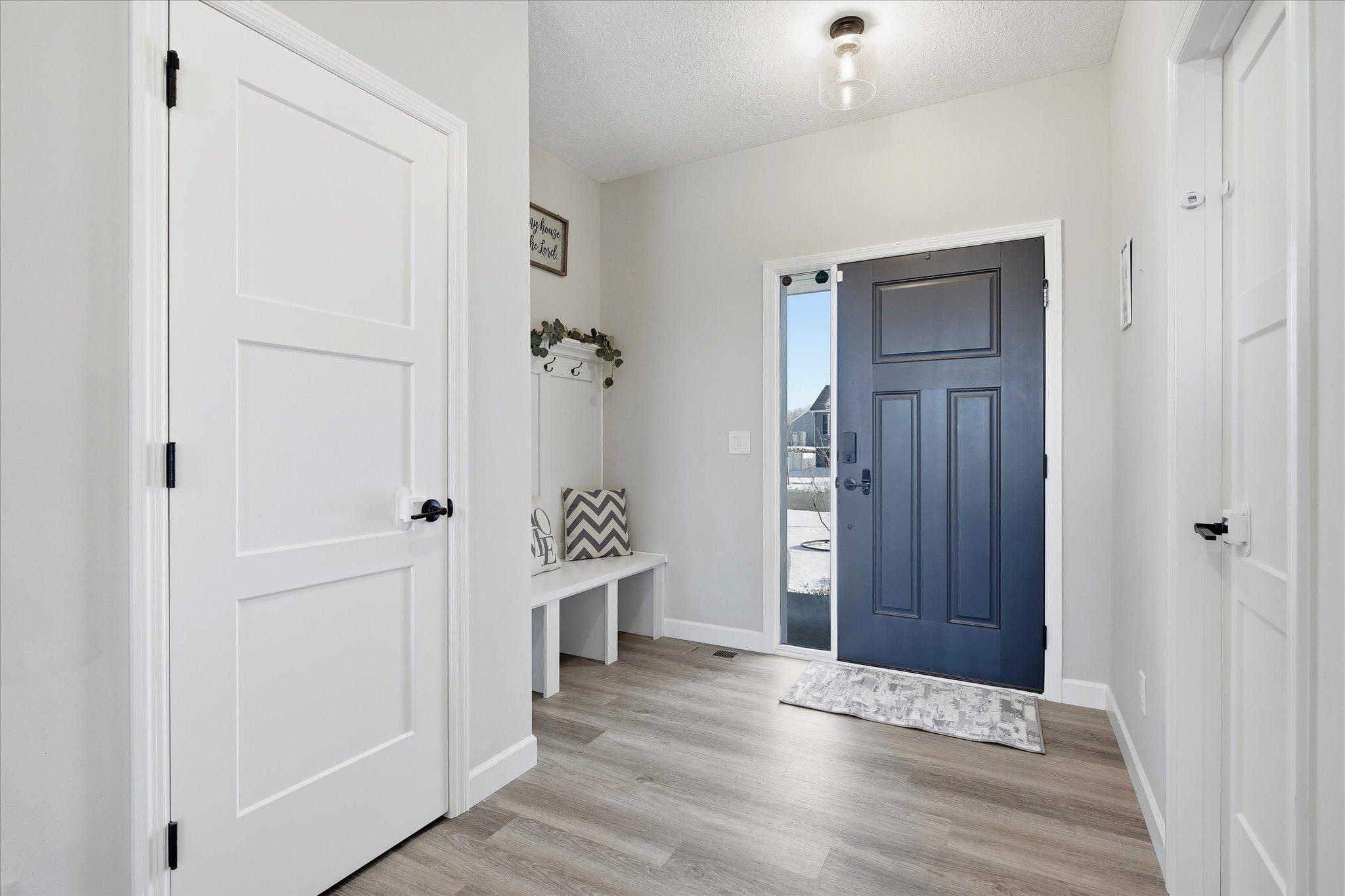 1486 Oak Ridge Street