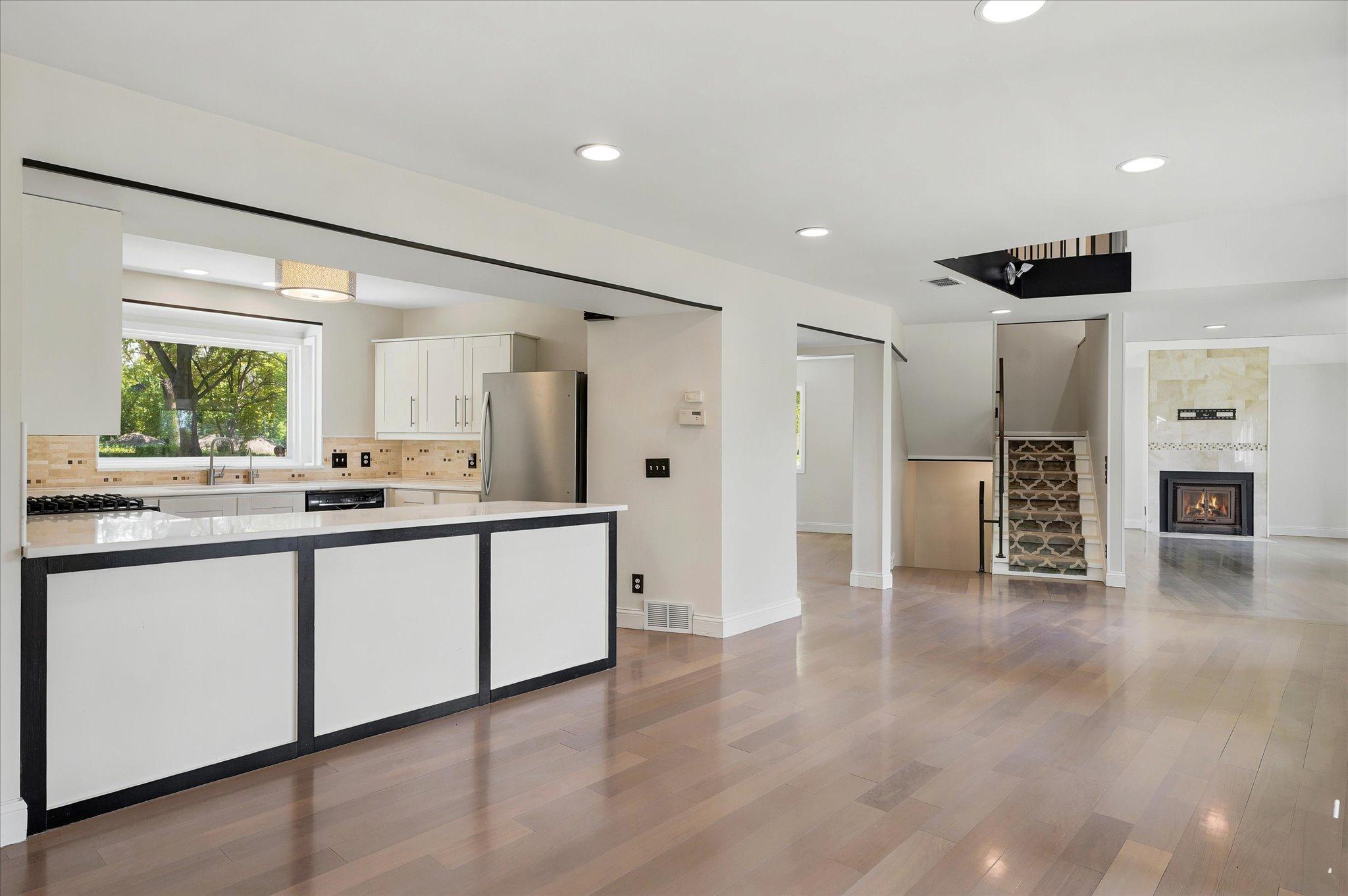 2782 Tamarack Drive