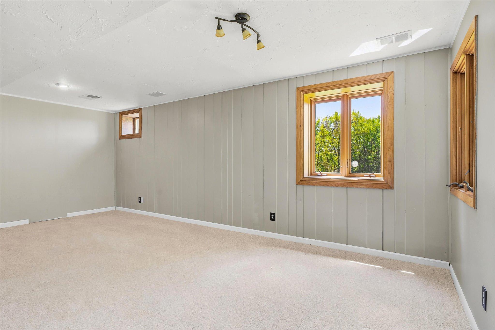 2782 Tamarack Drive