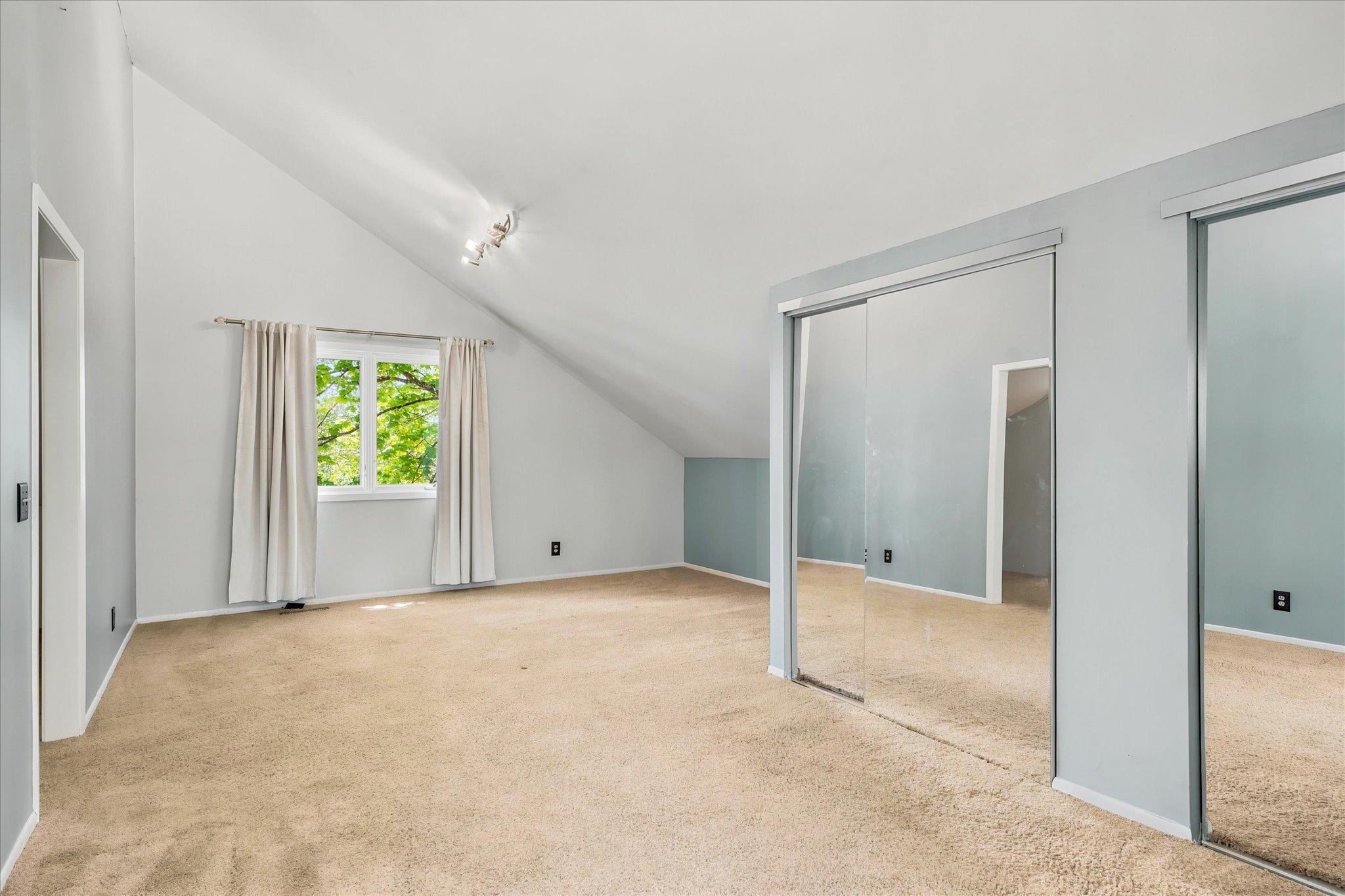 2782 Tamarack Drive
