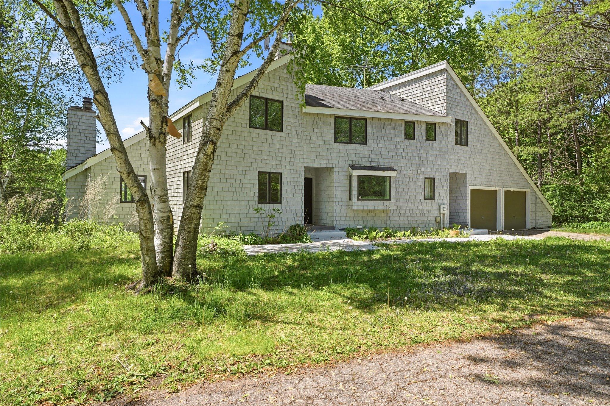 2782 Tamarack Drive