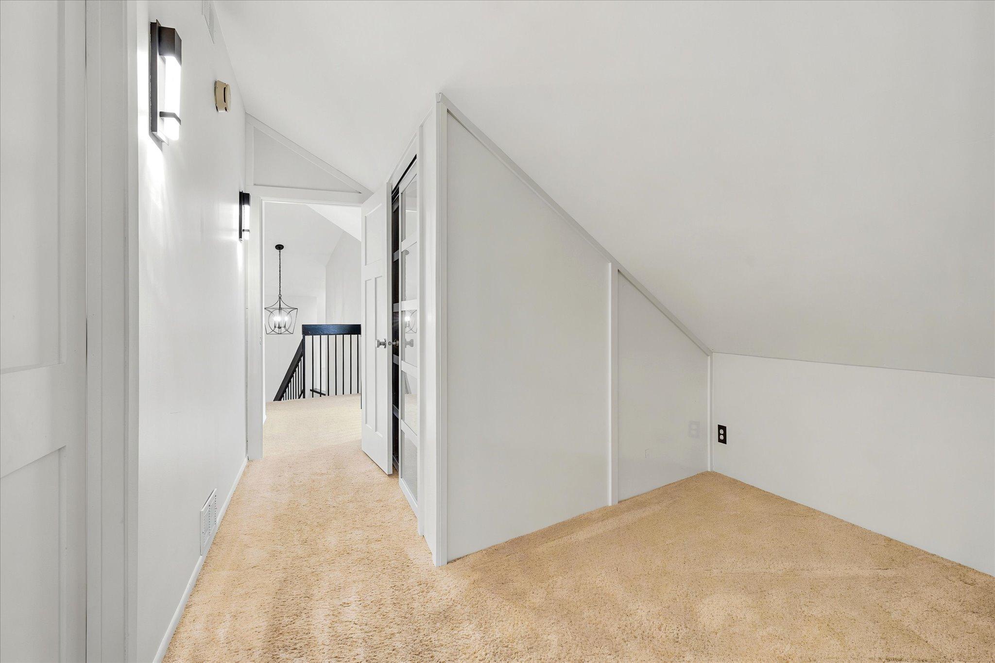 2782 Tamarack Drive