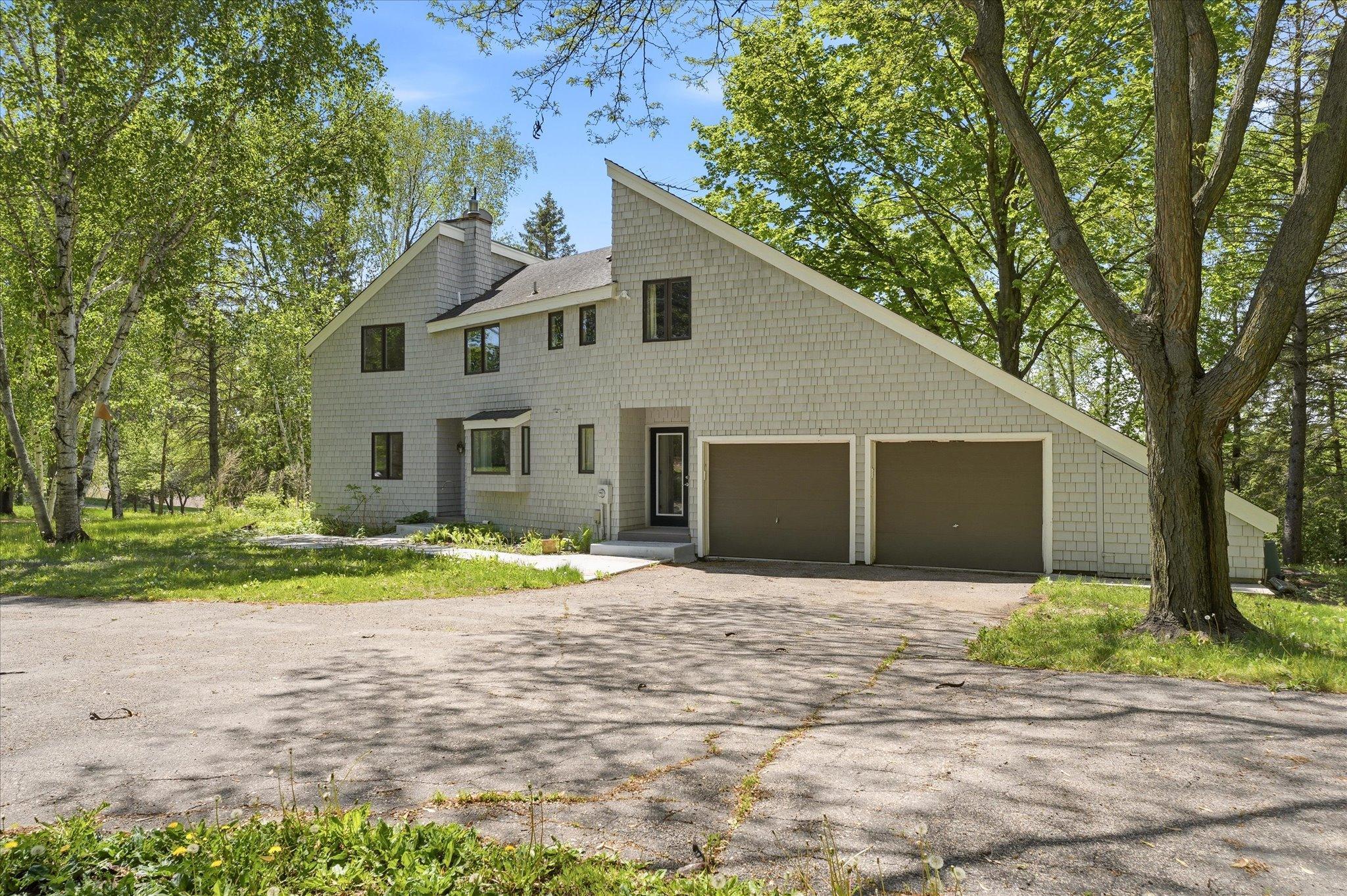 2782 Tamarack Drive