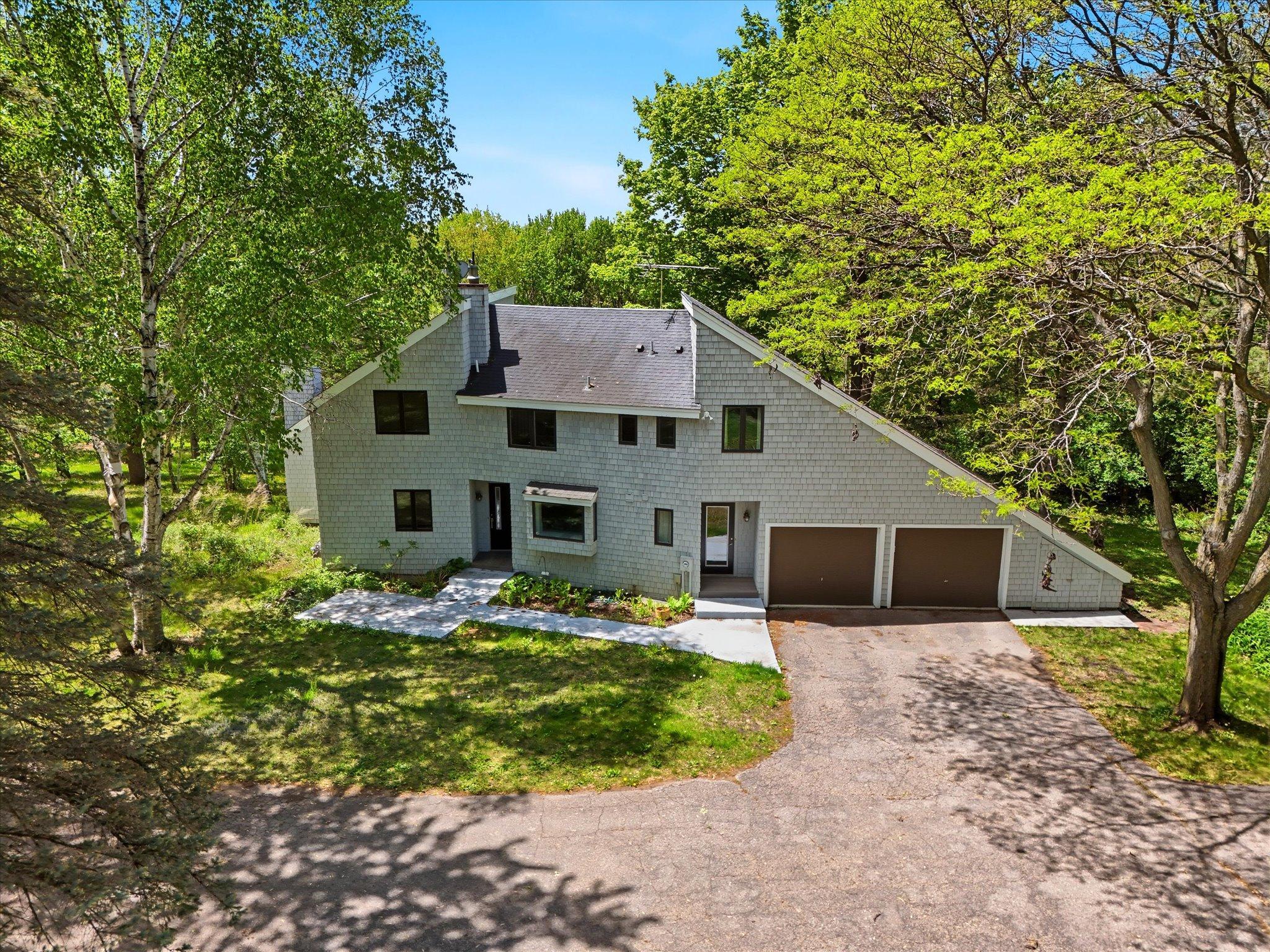 2782 Tamarack Drive