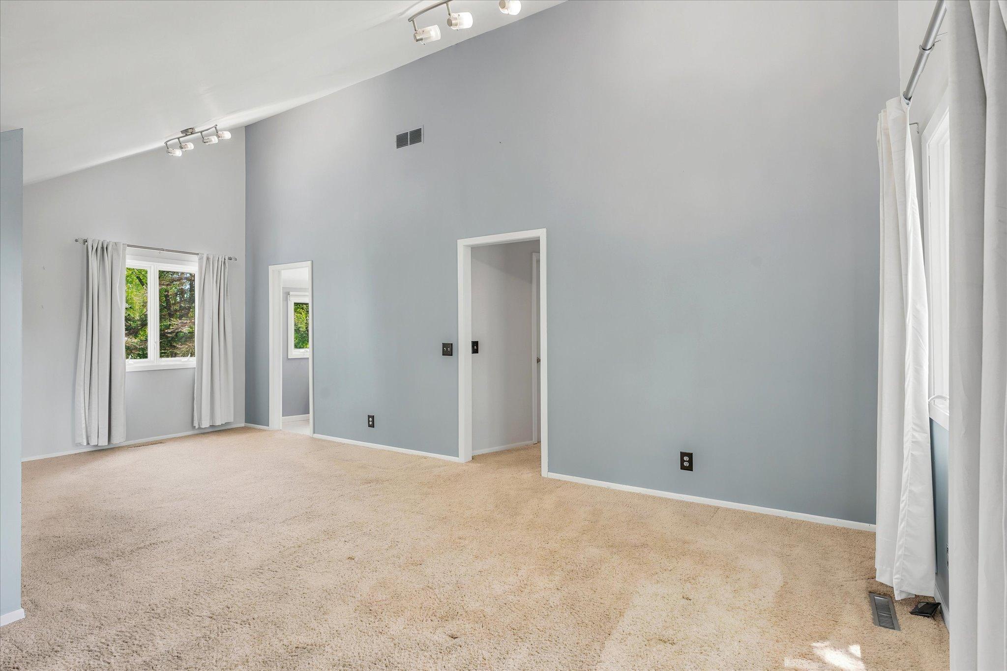 2782 Tamarack Drive