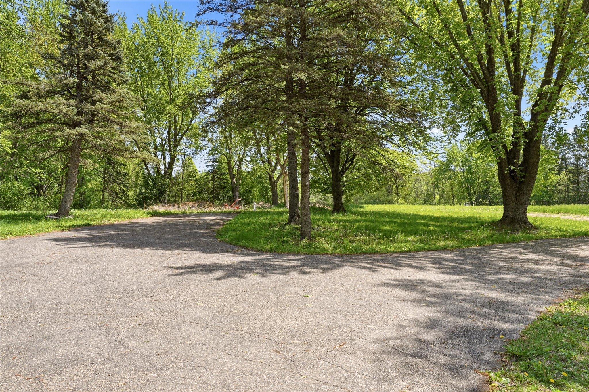 2782 Tamarack Drive
