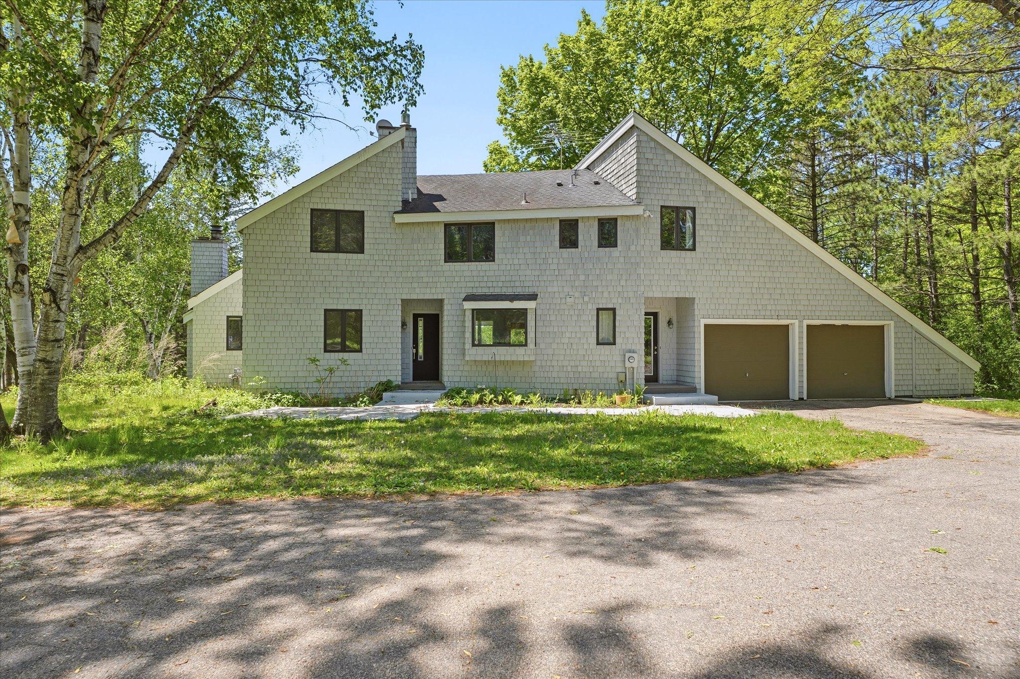 2782 Tamarack Drive