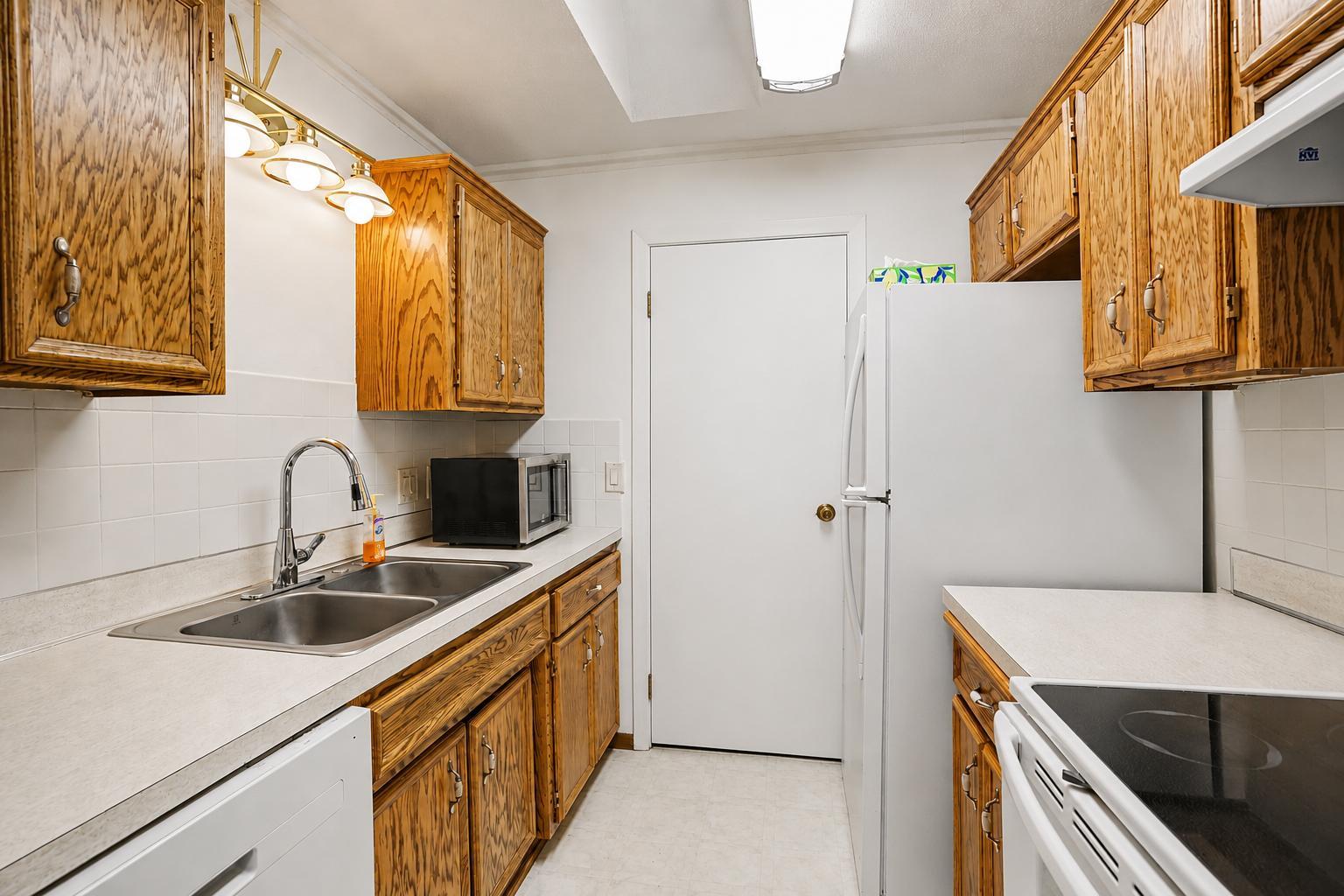8689 134th Street W