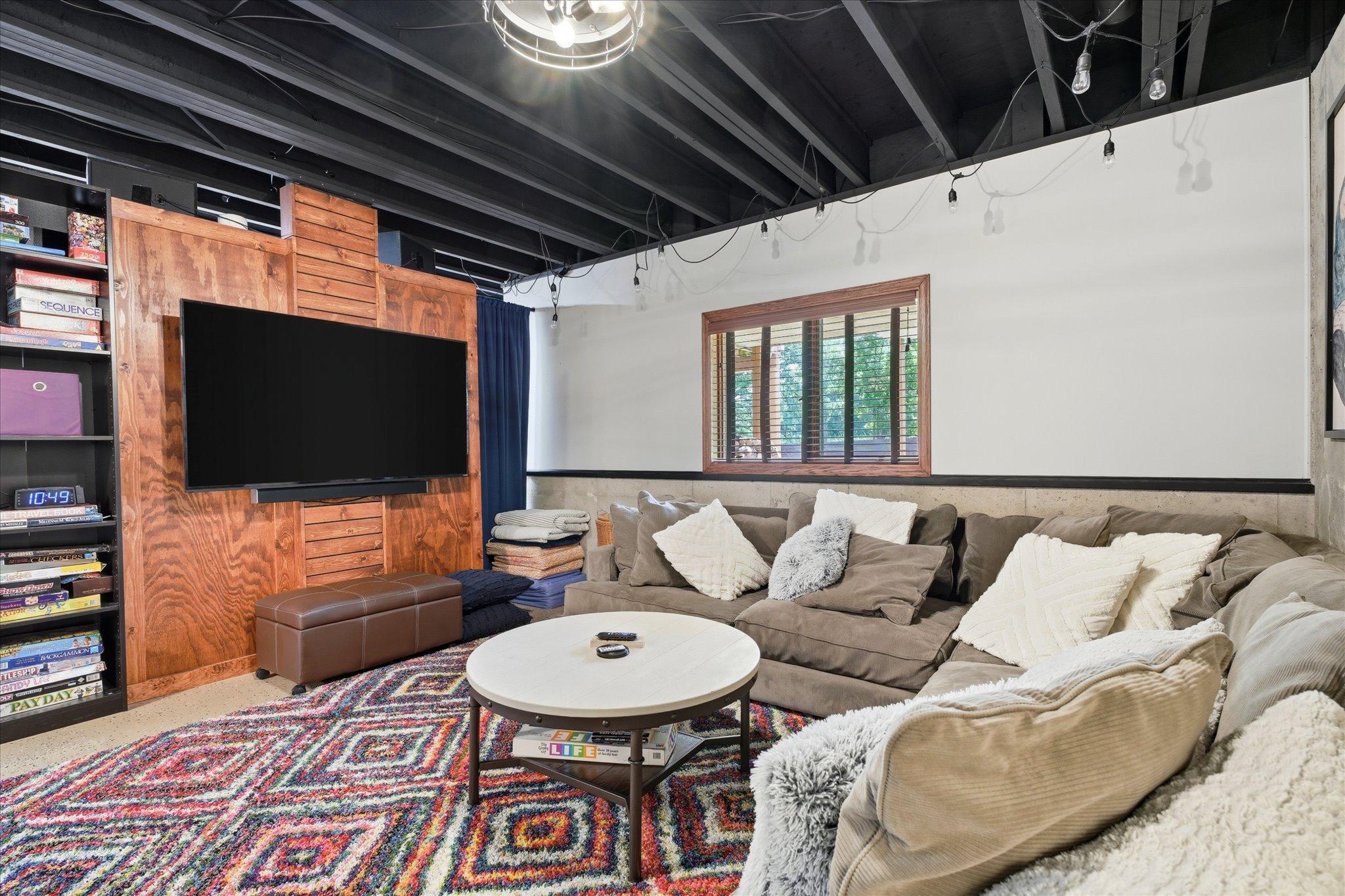 18104 Lamar Court