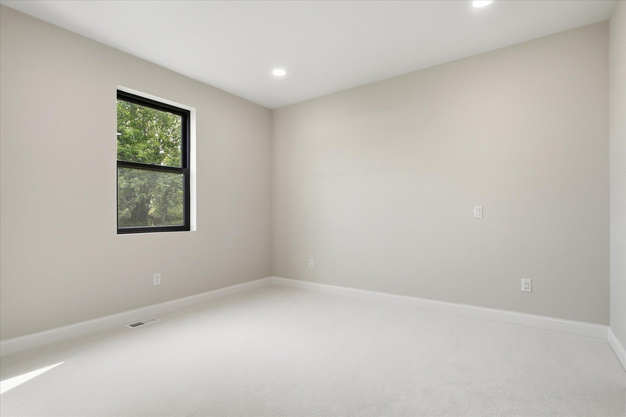6783 Broadview Drive