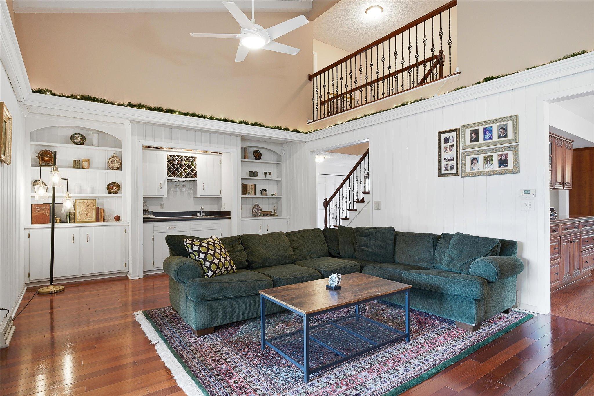 16015 46th Avenue N