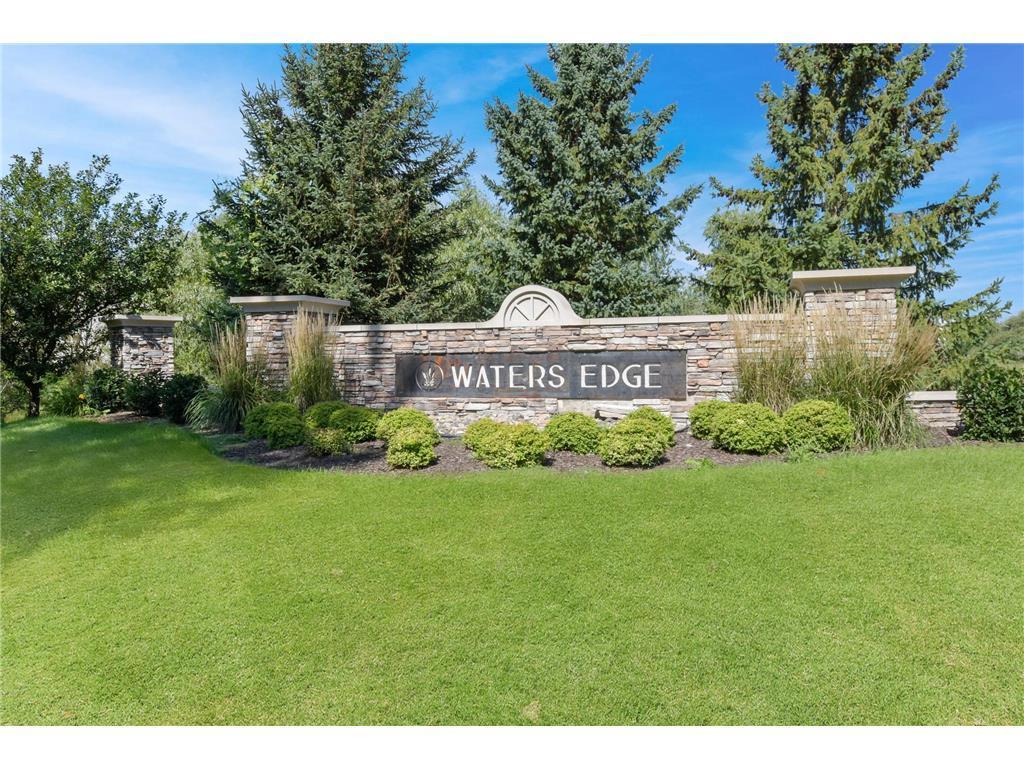 4907 Evergreen Drive N