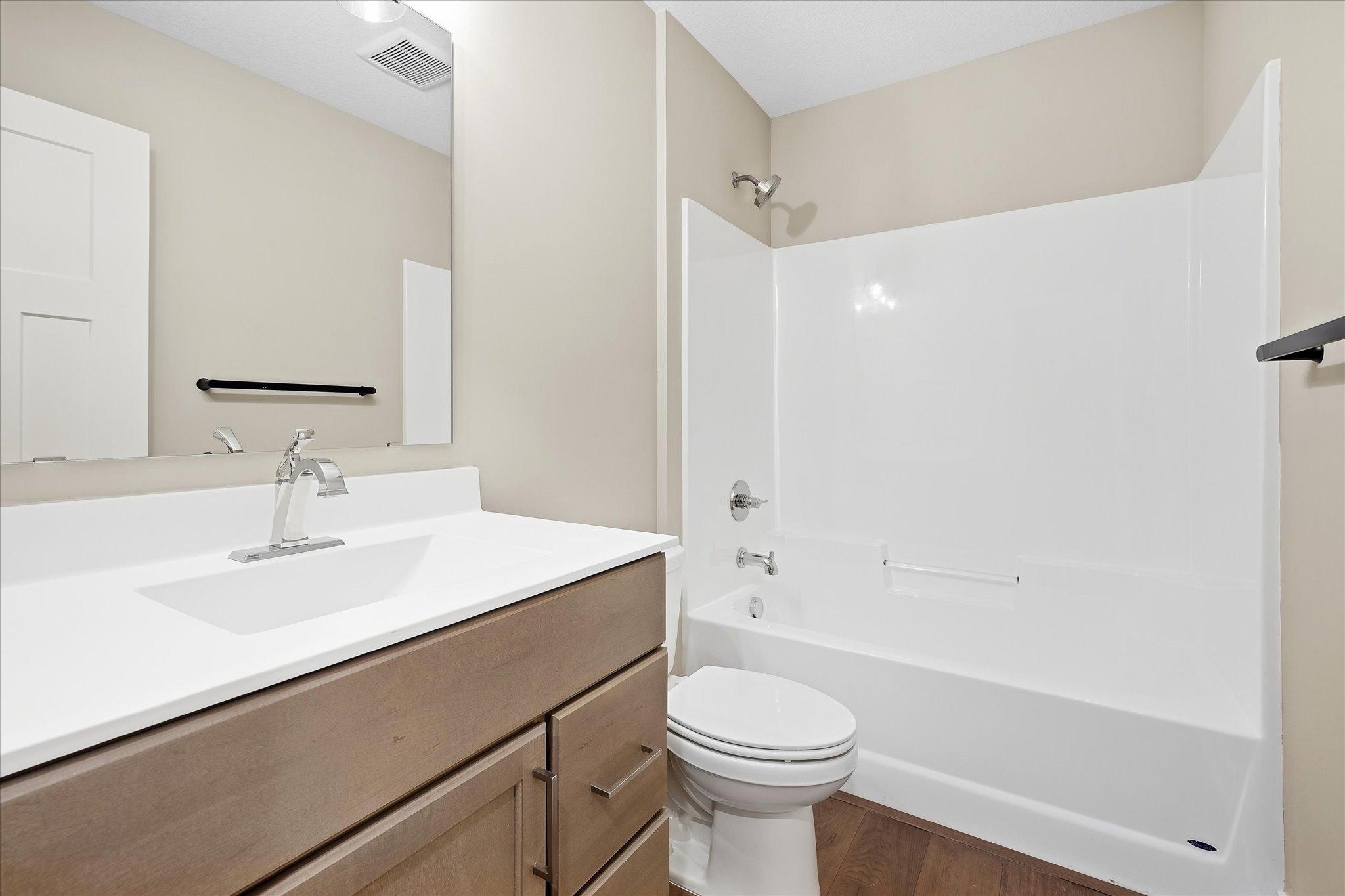 17809 Graphite Lane