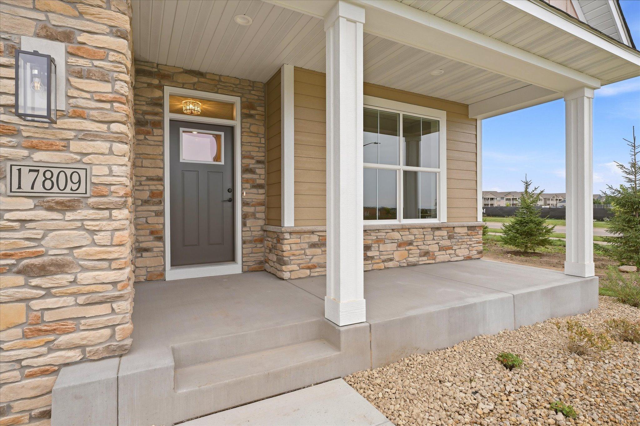 17809 Graphite Lane