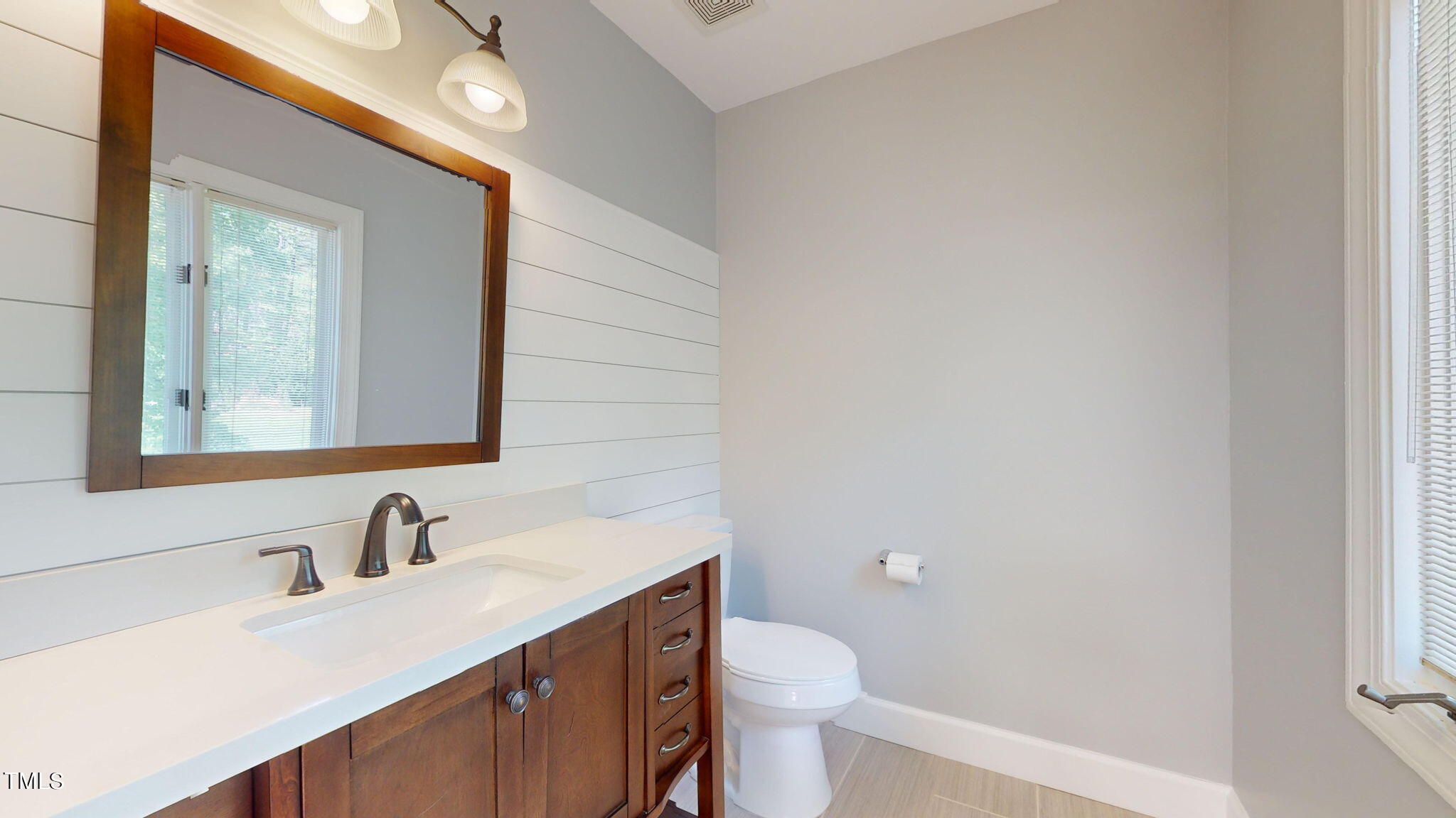 2801 Croix Place