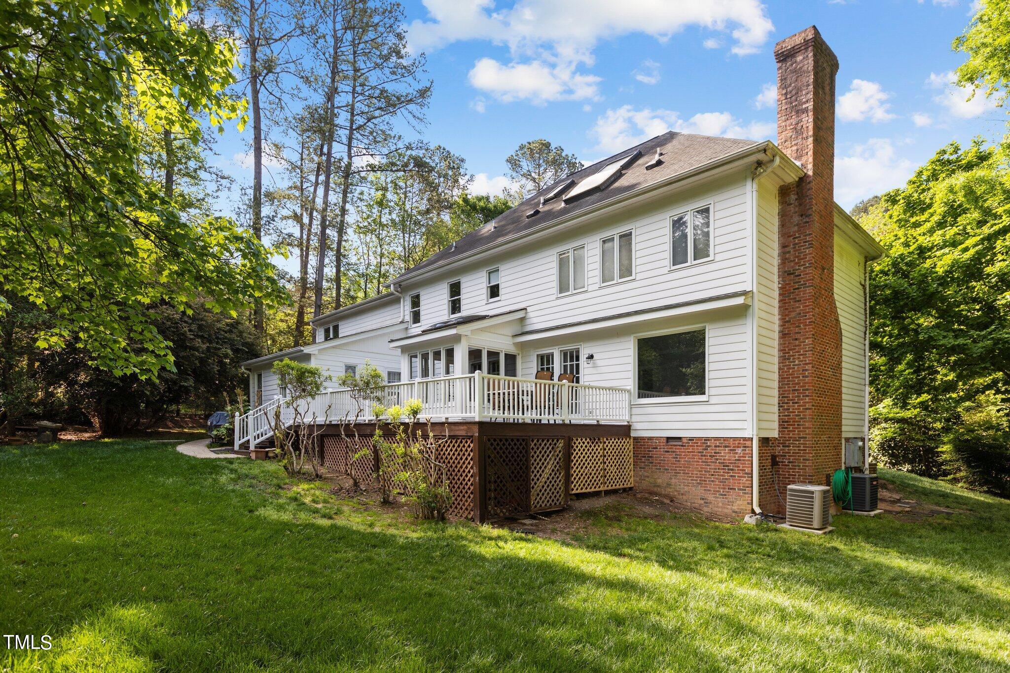 2801 Croix Place