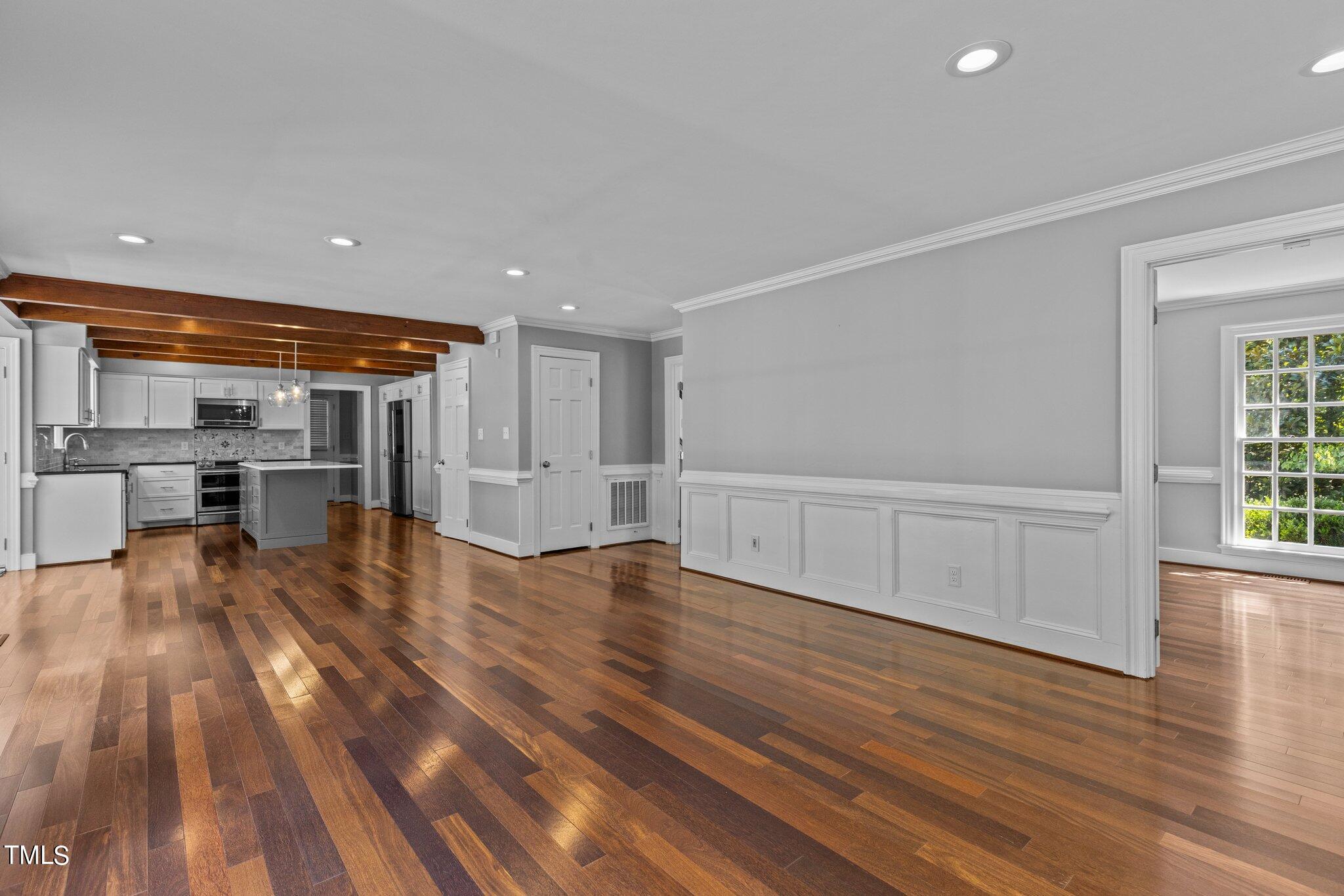 2801 Croix Place