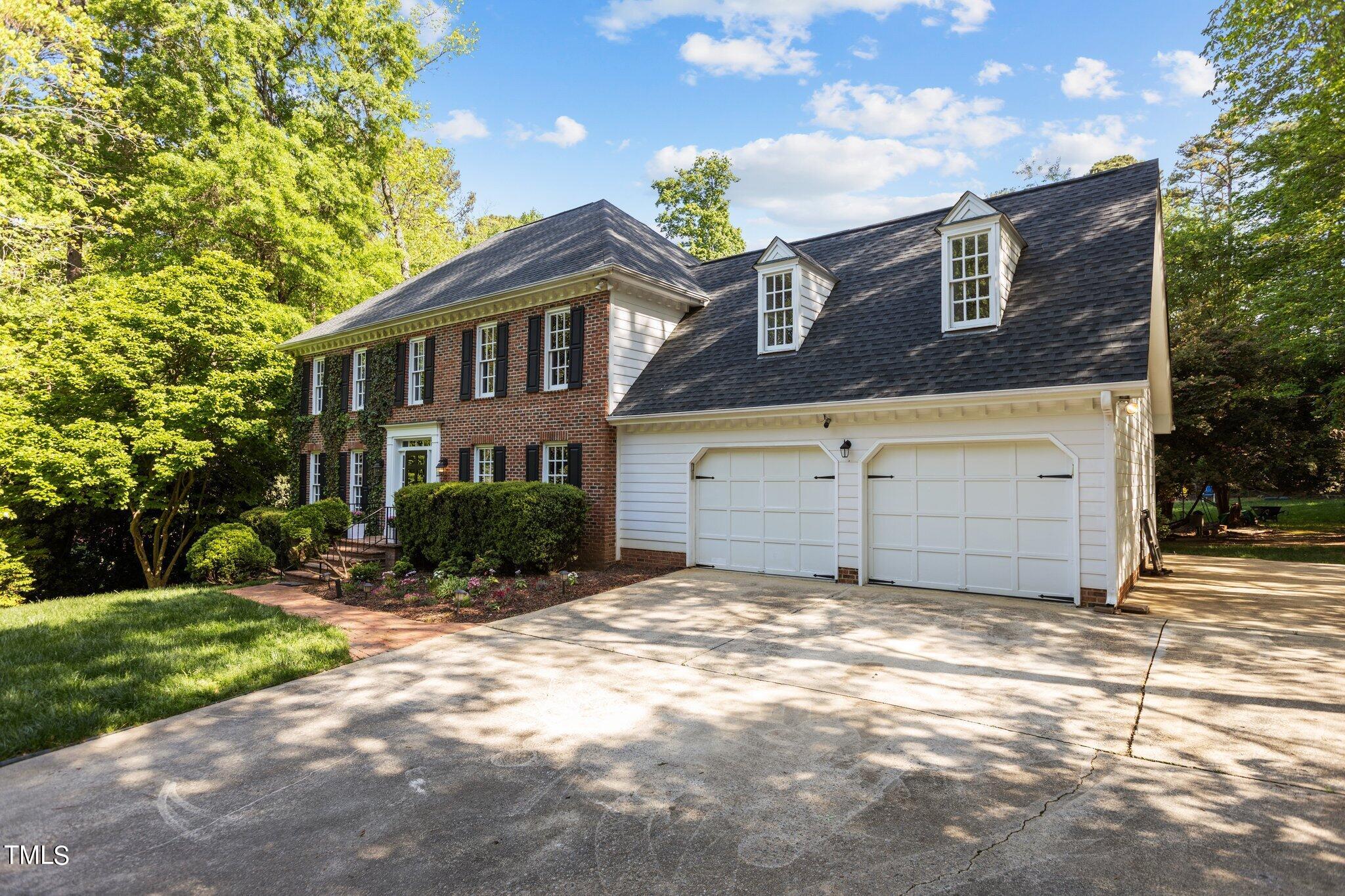 2801 Croix Place