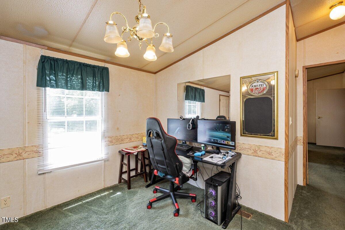 23 Avery Lane