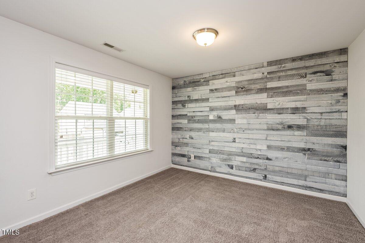 125 Hawksbill Drive