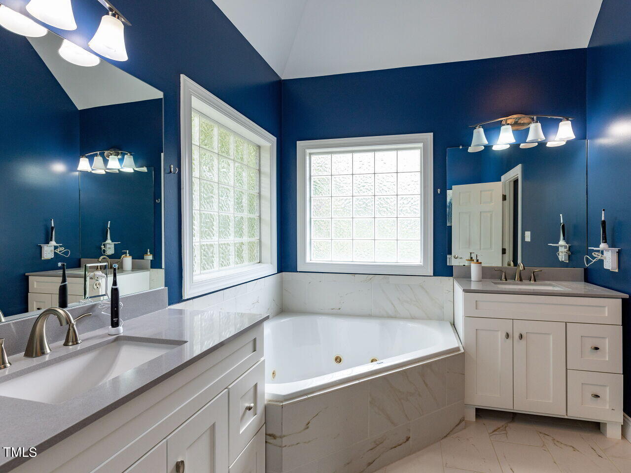 5108 Duntrune Court