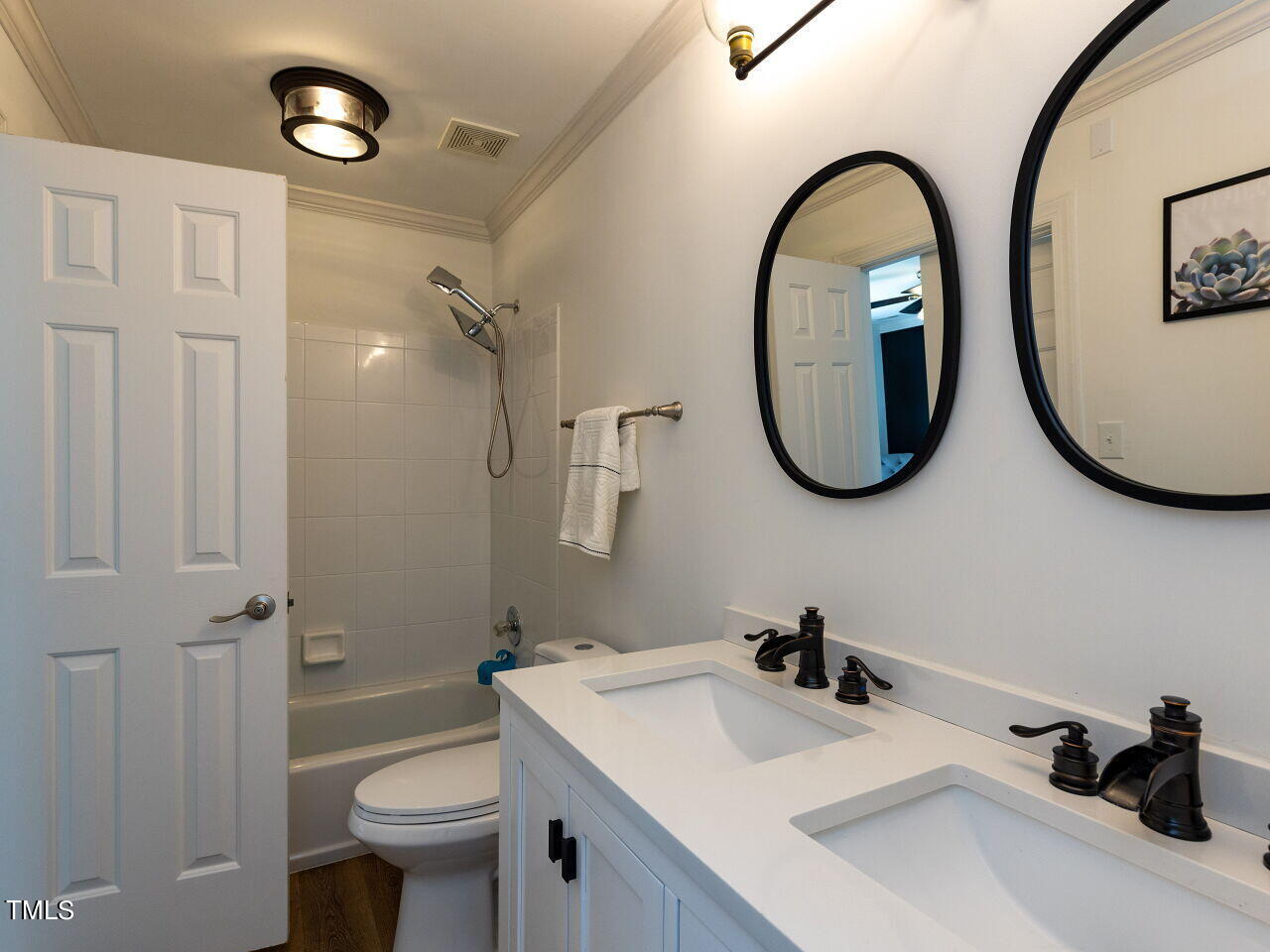 5108 Duntrune Court