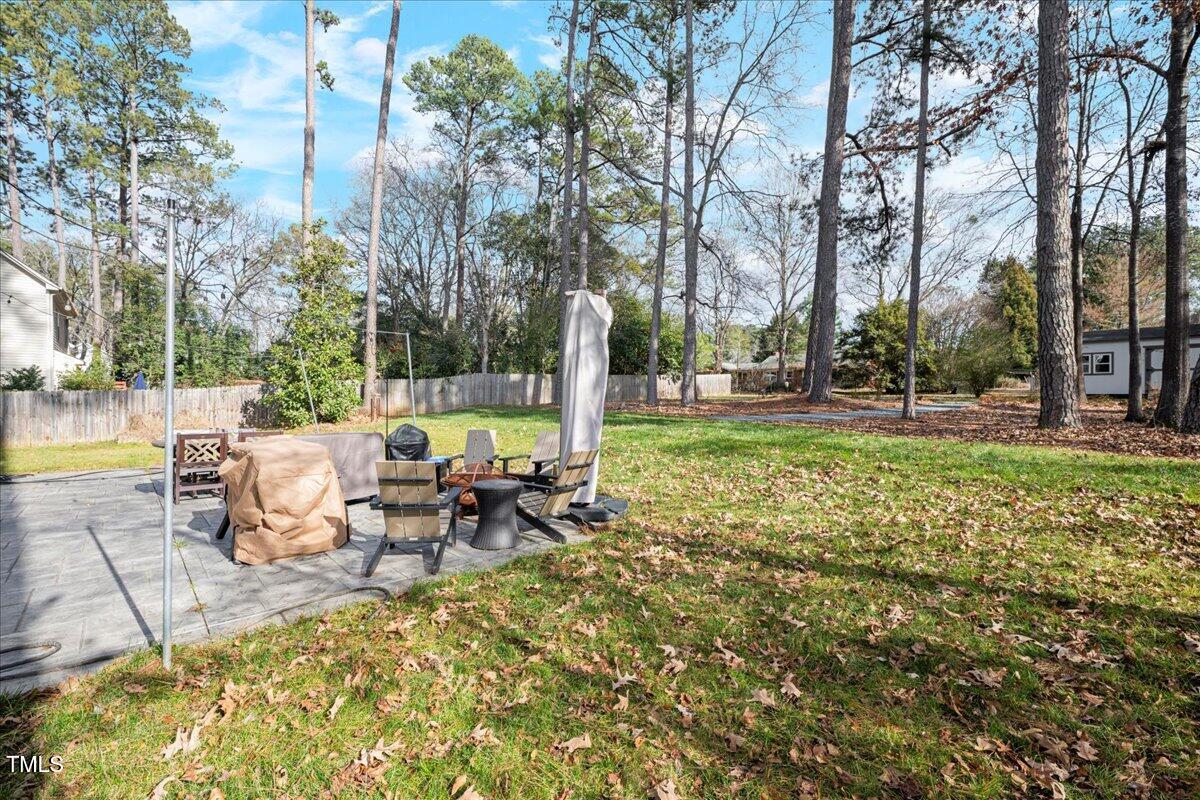 1403 Pineview Drive