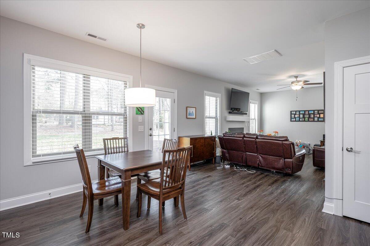 1403 Pineview Drive