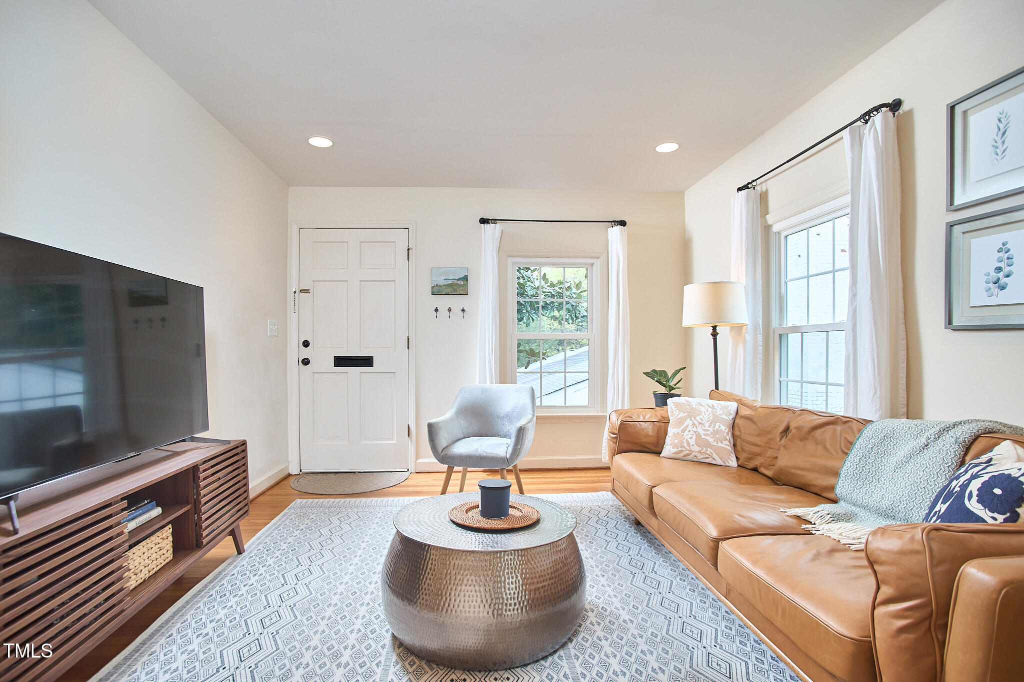 1921 Clark Avenue # 105