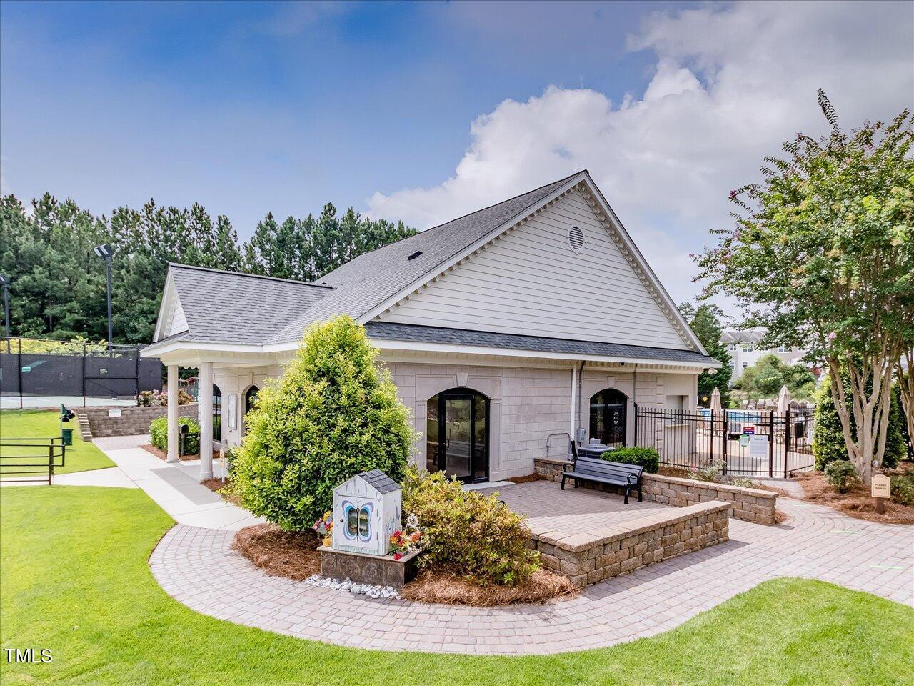 1008 Brittley Way