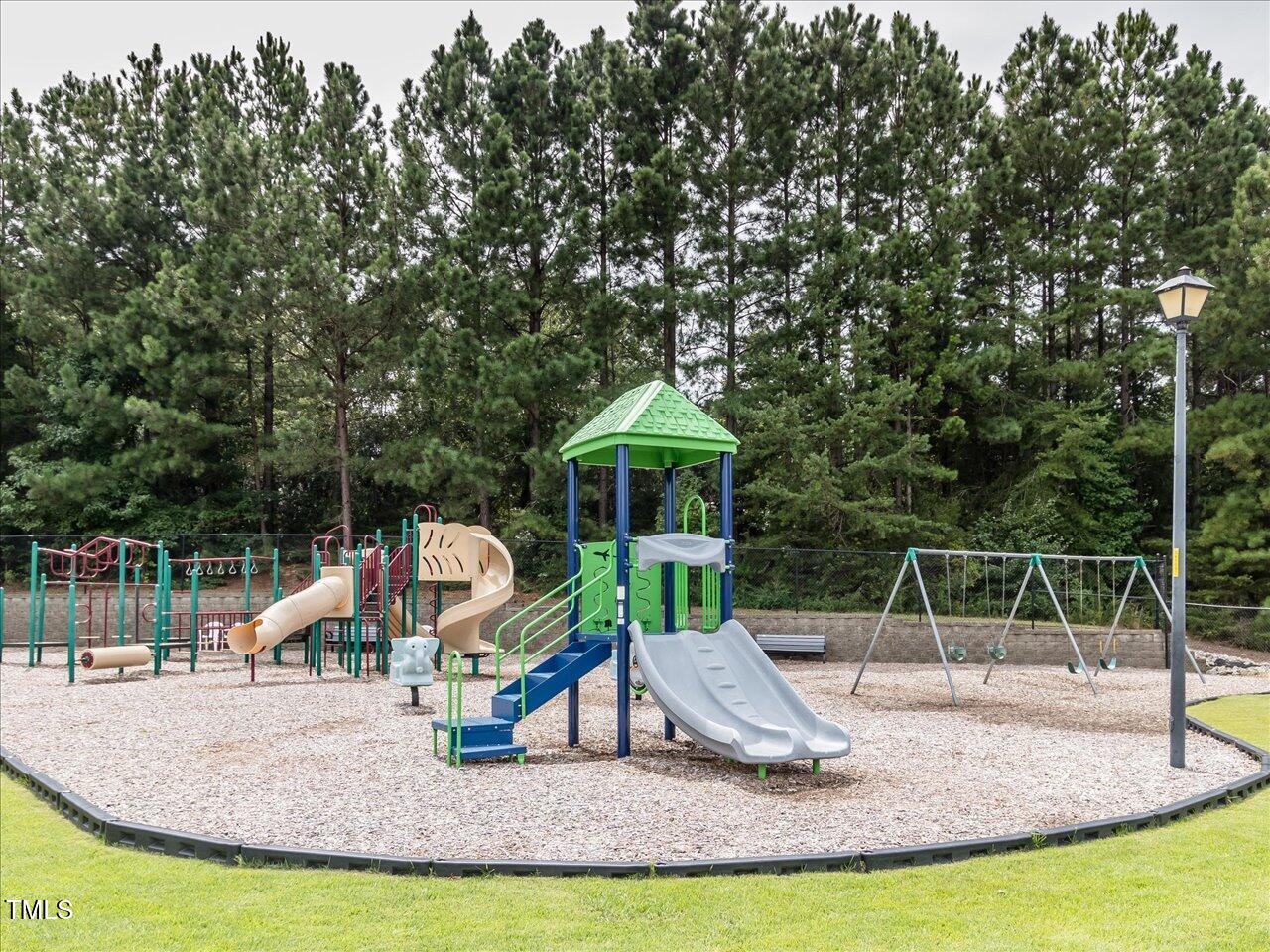 1008 Brittley Way