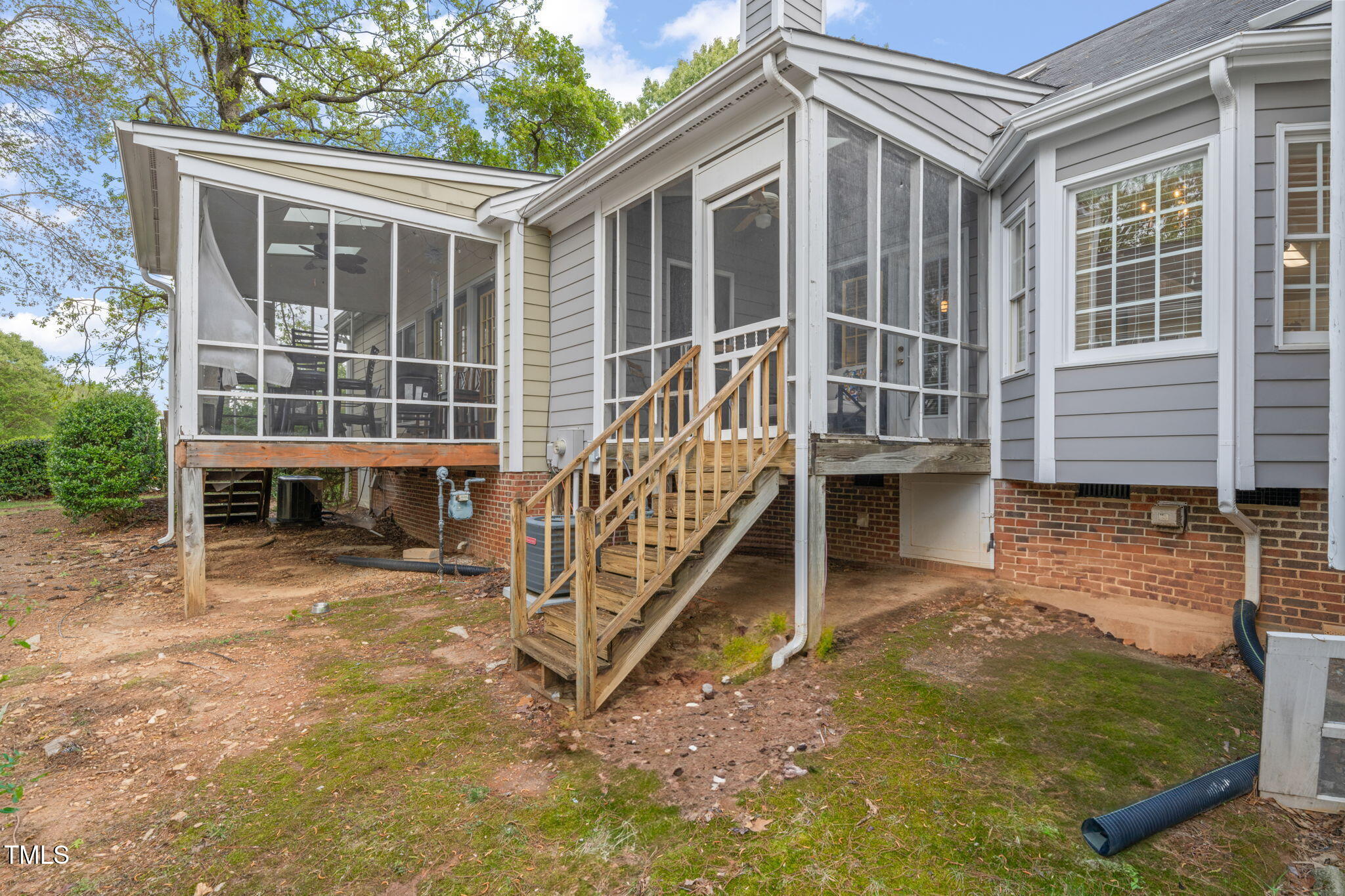 2102 Trailridge Court