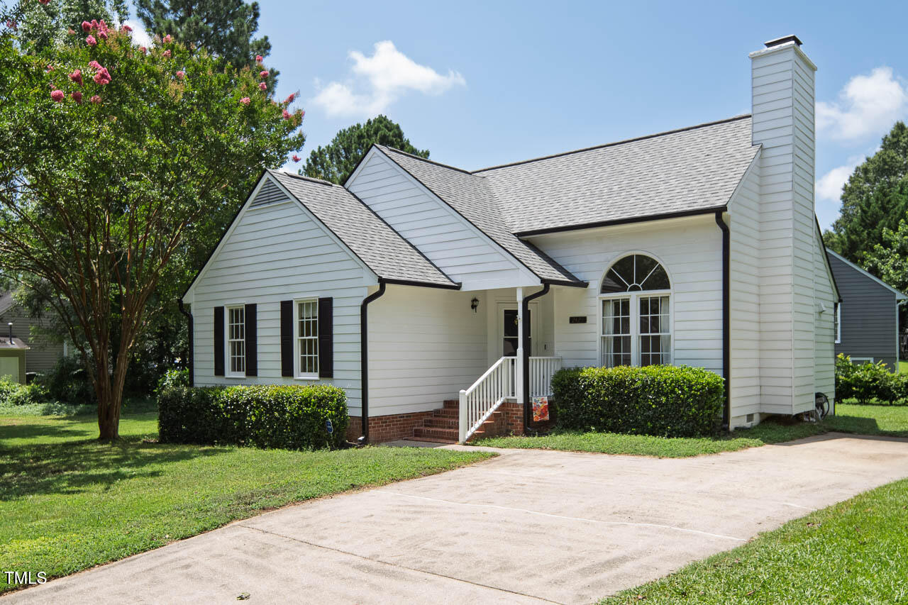2425 Fields Of Broadlands Drive