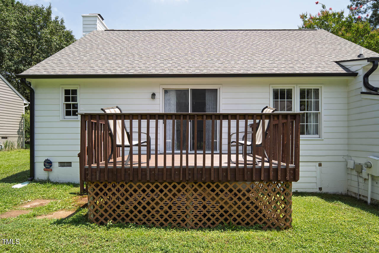 2425 Fields Of Broadlands Drive