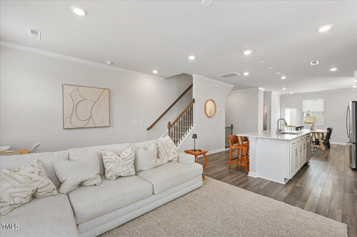 6309 Truxton Lane