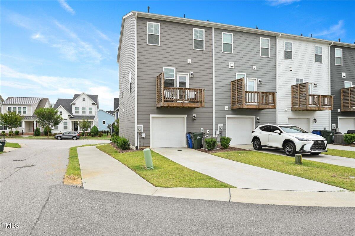 6309 Truxton Lane