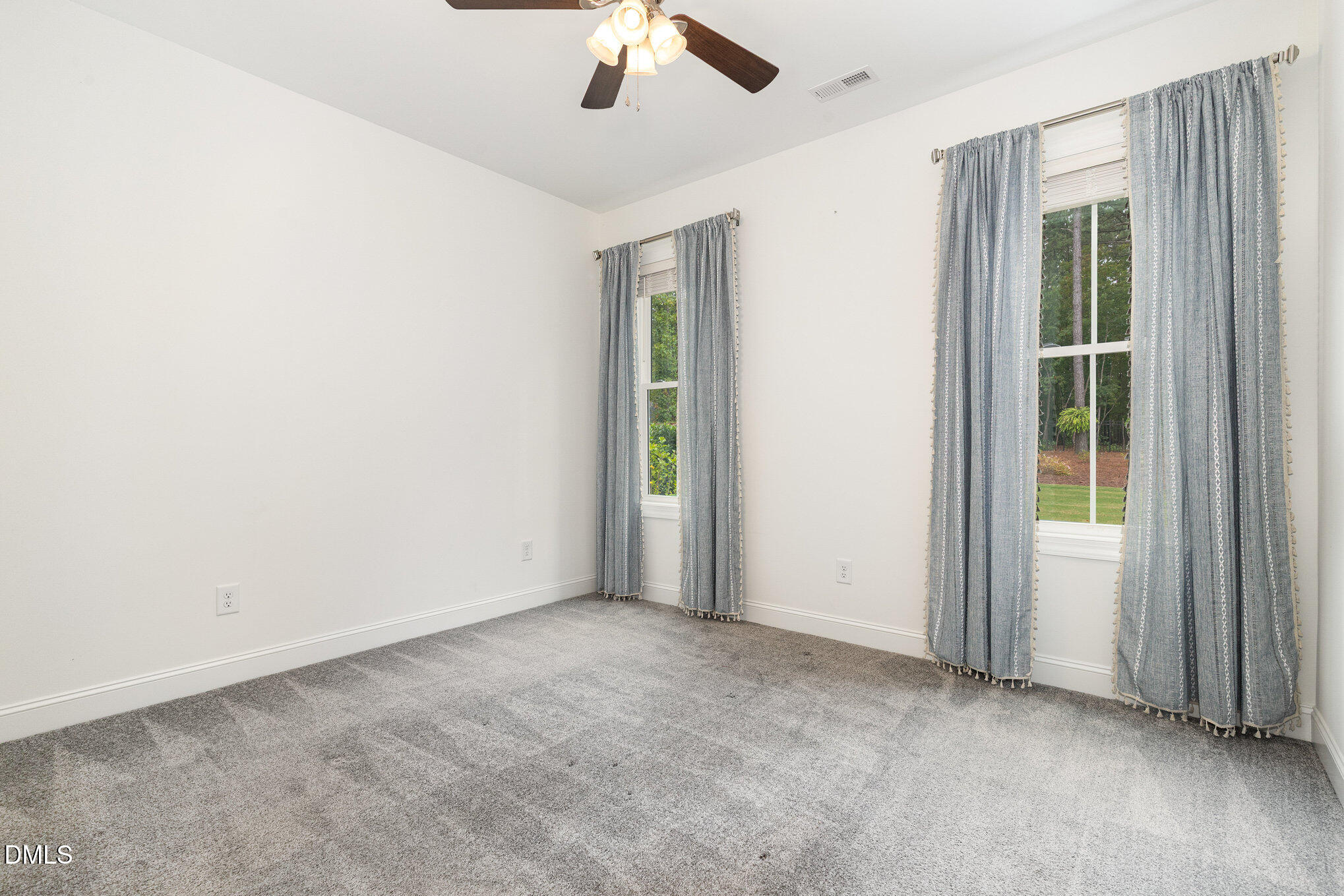 25 Daisy Drive
