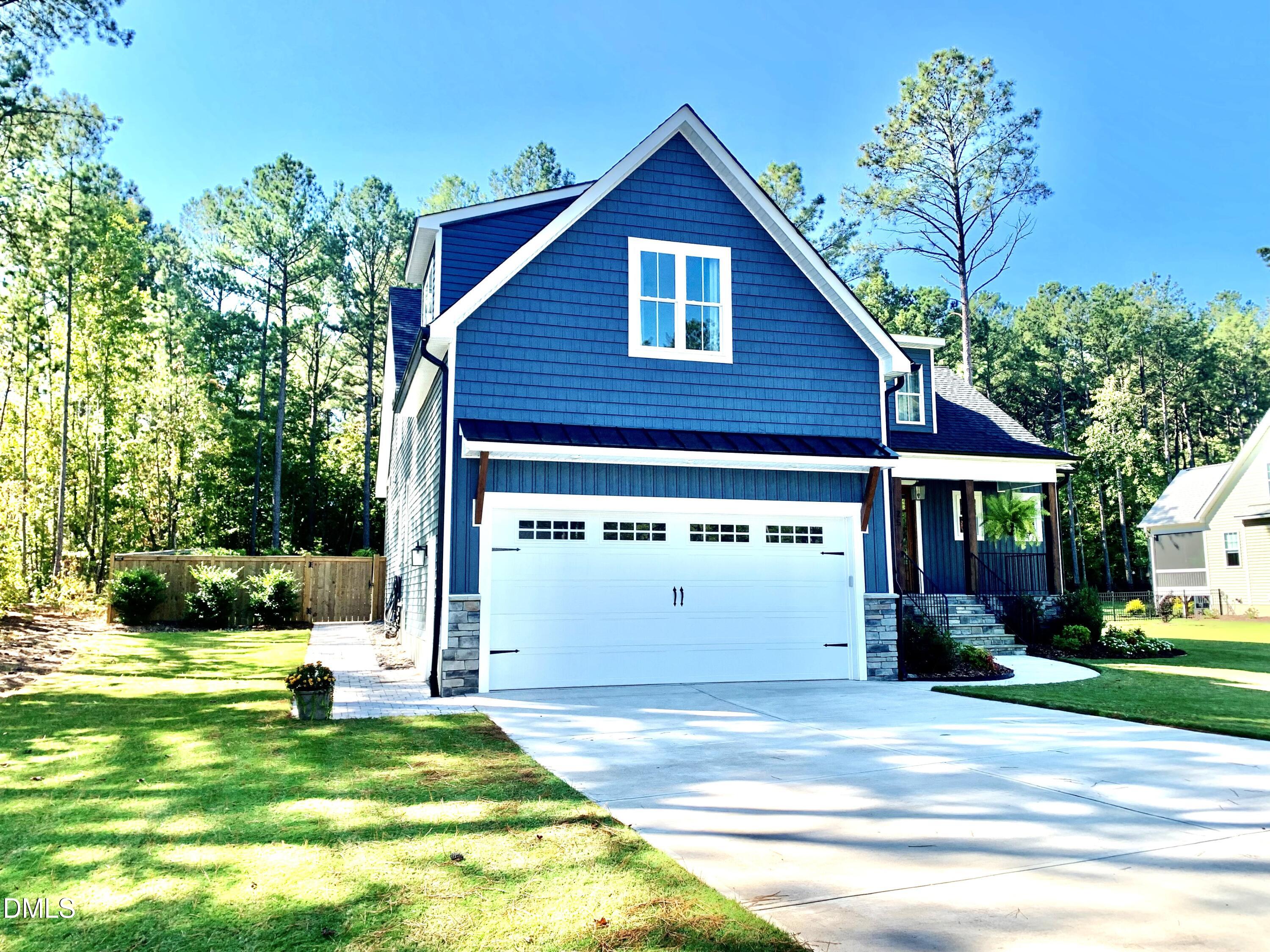 25 Daisy Drive