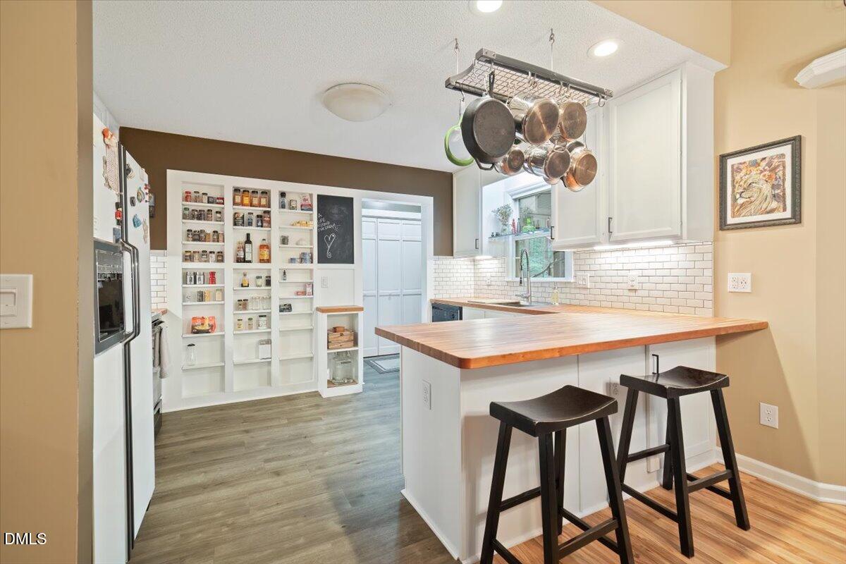 5216 Relay Way Way
