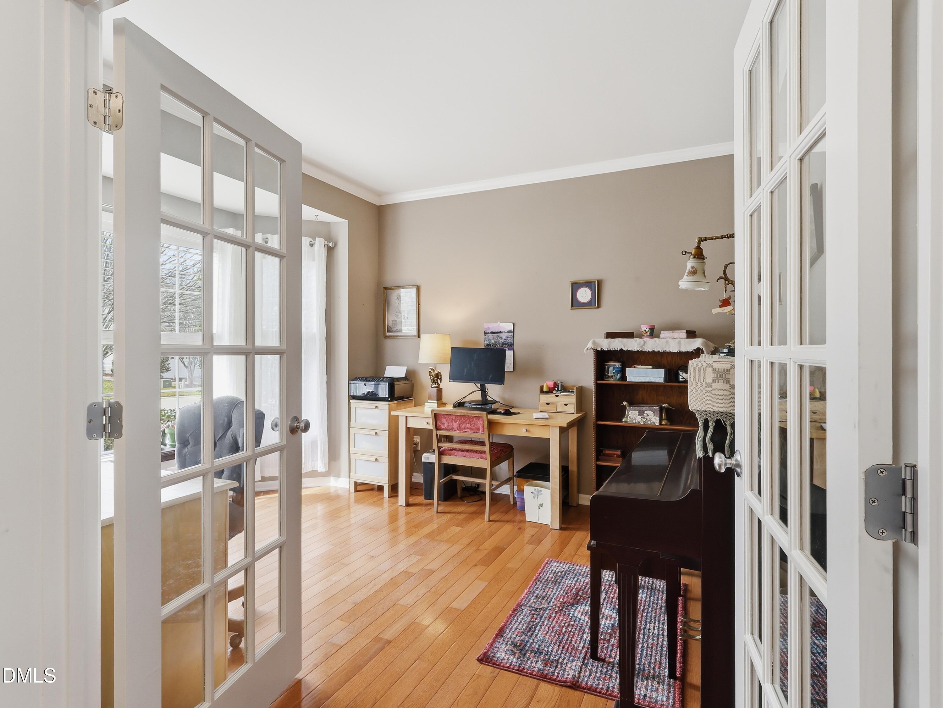 9108 Linslade Way