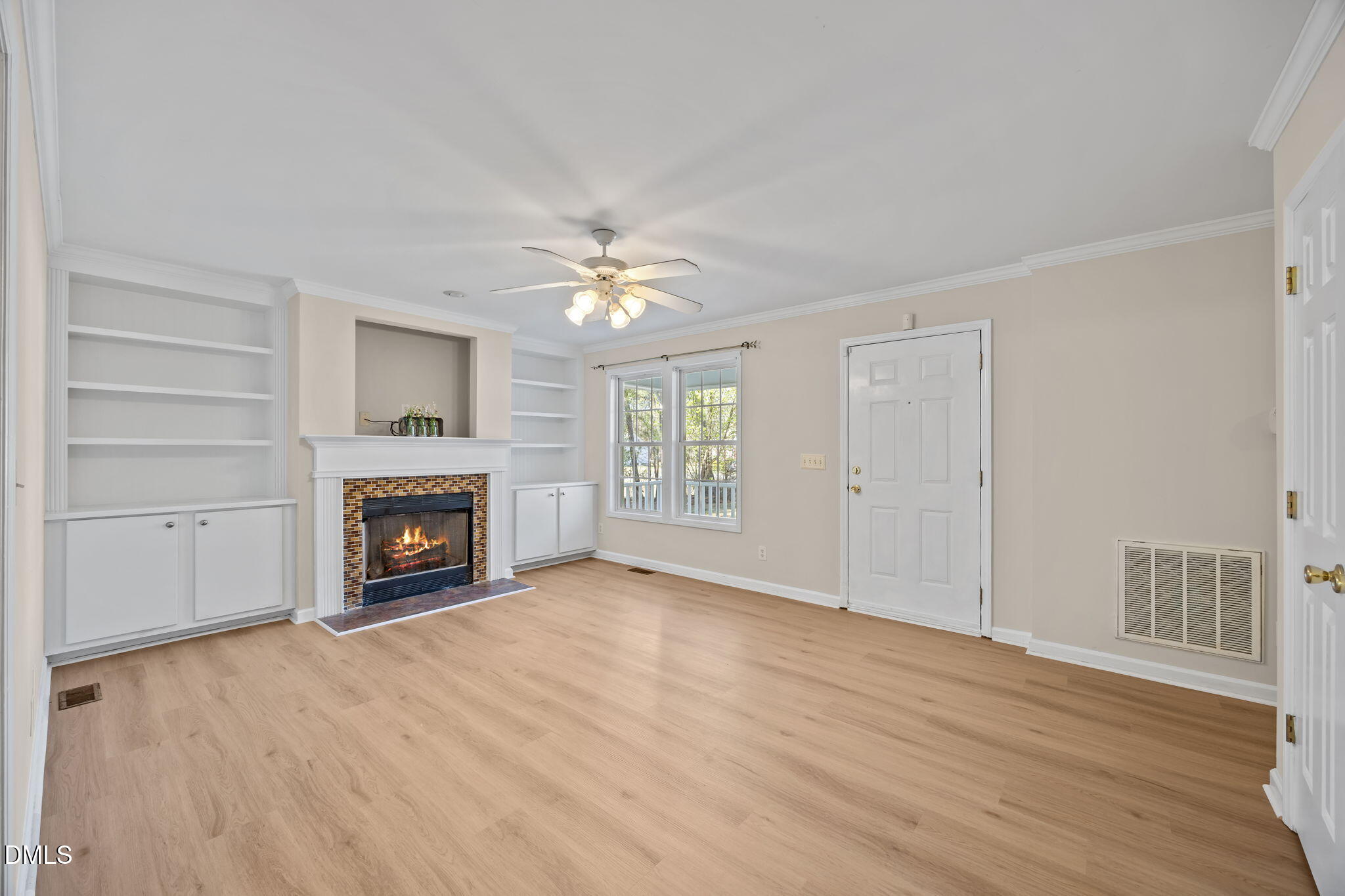 1725 Cobblestone Drive