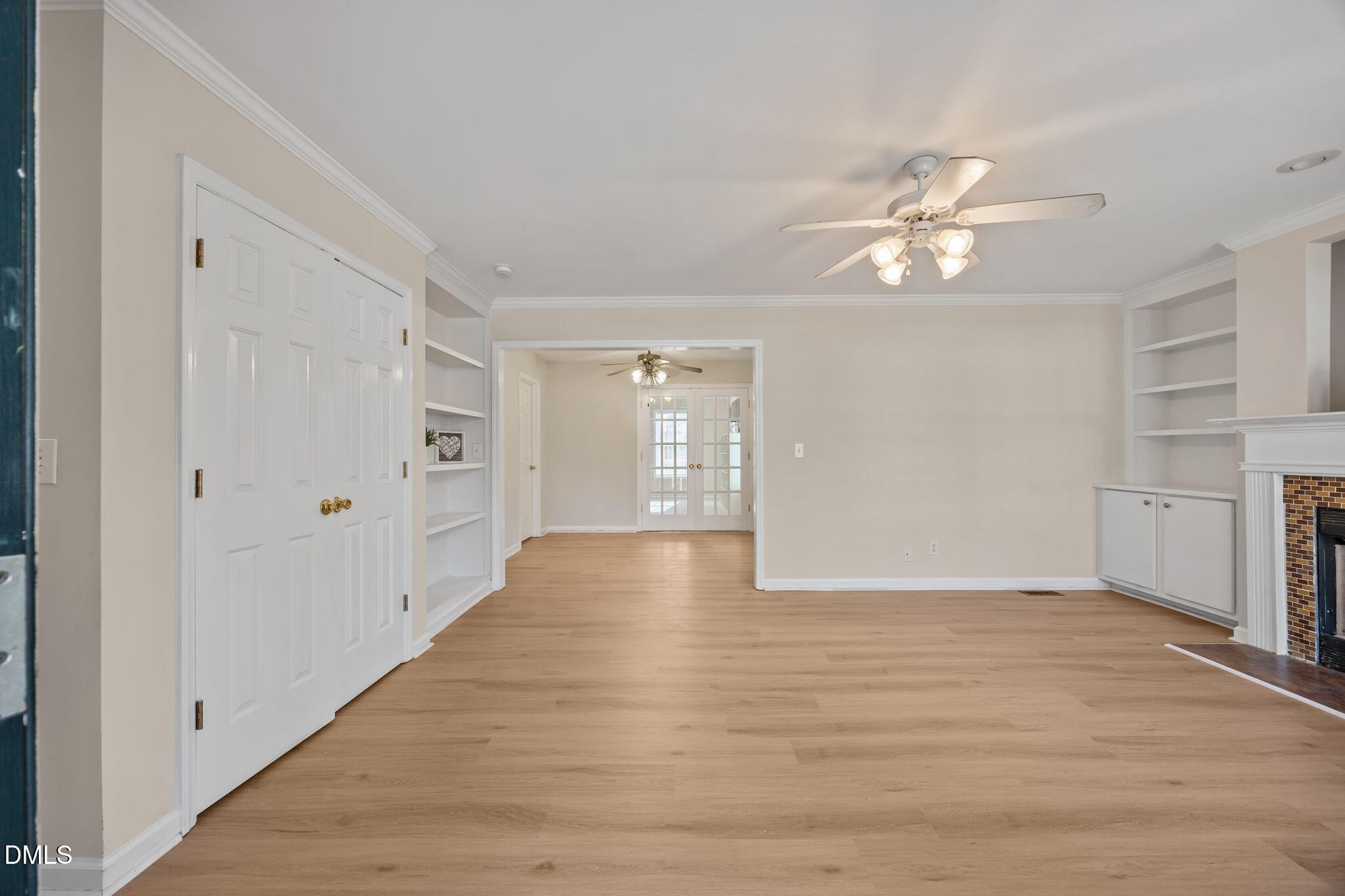 1725 Cobblestone Drive