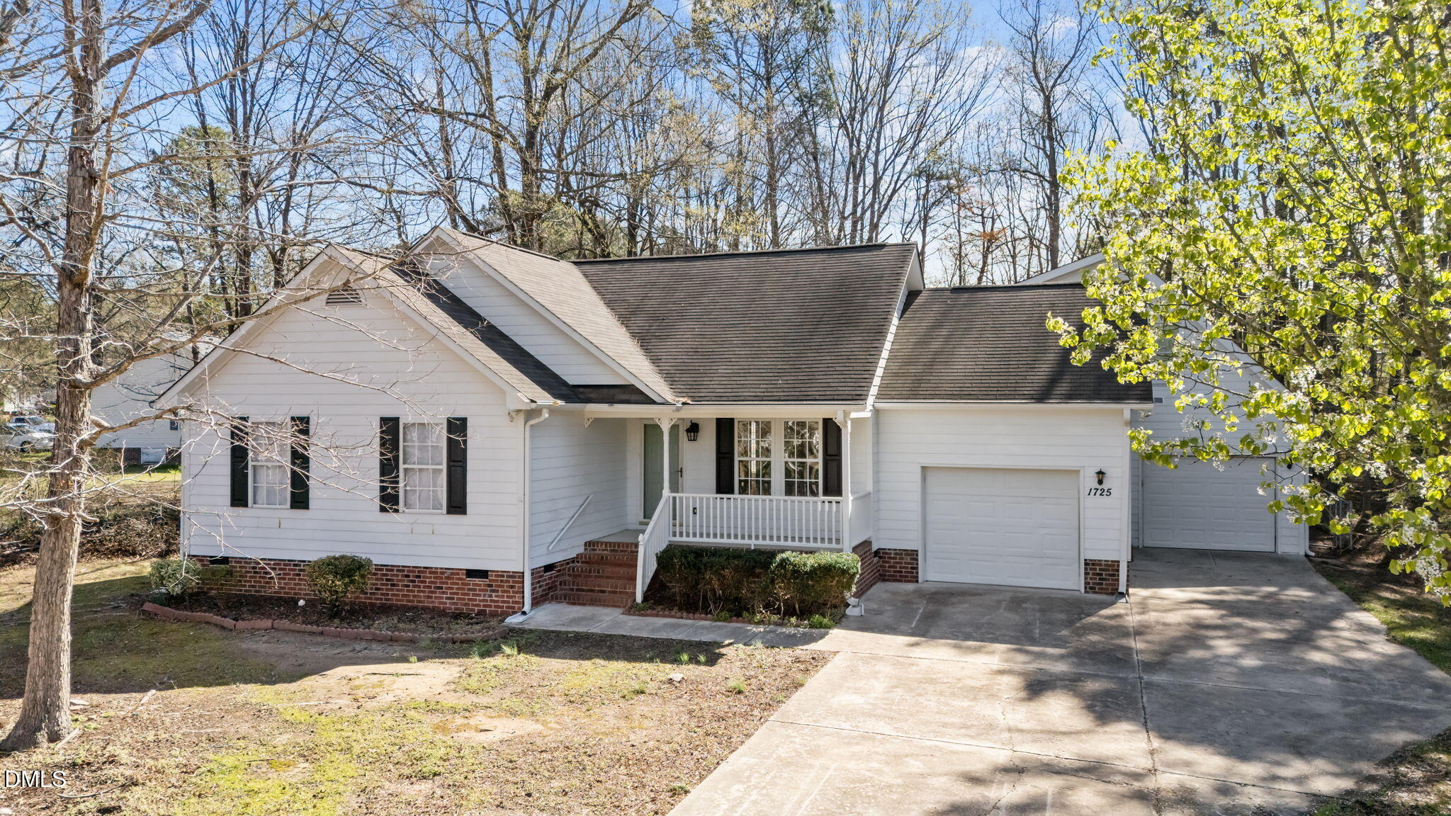 1725 Cobblestone Drive