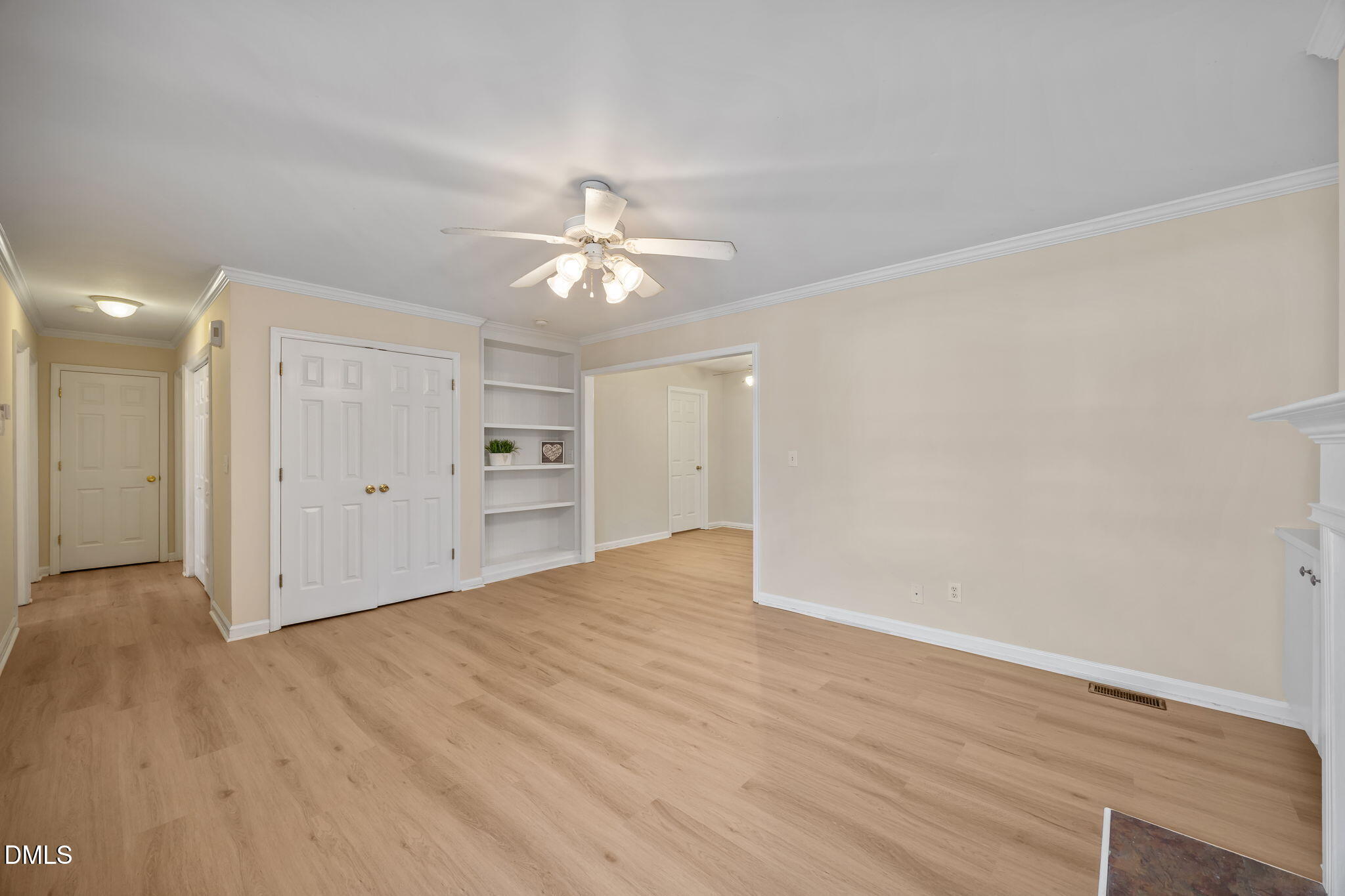 1725 Cobblestone Drive
