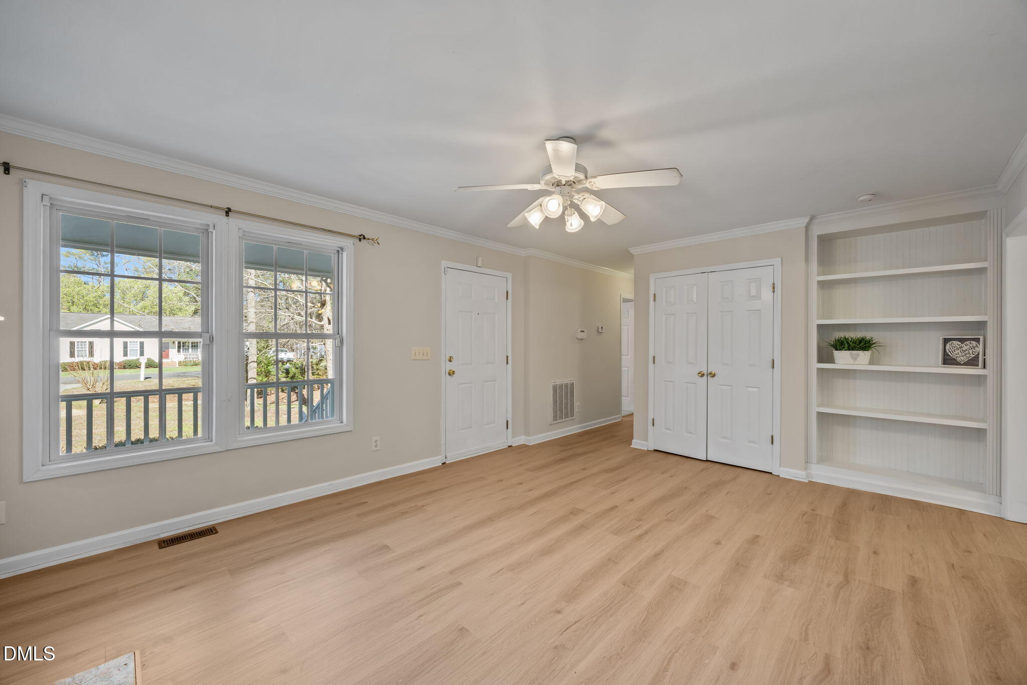 1725 Cobblestone Drive