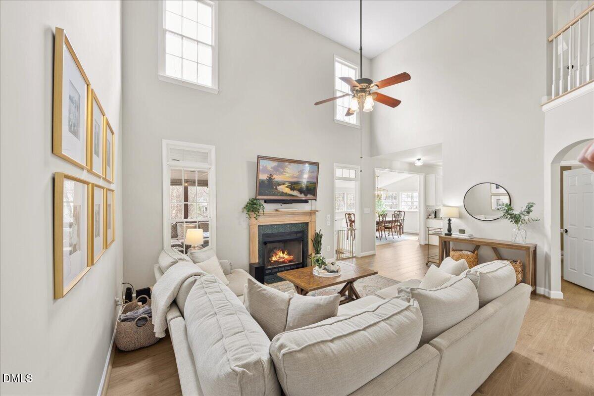 813 Deer Hollow Court