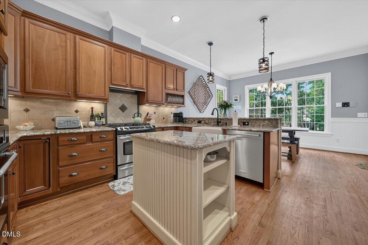 1349 Heritage Heights Lane