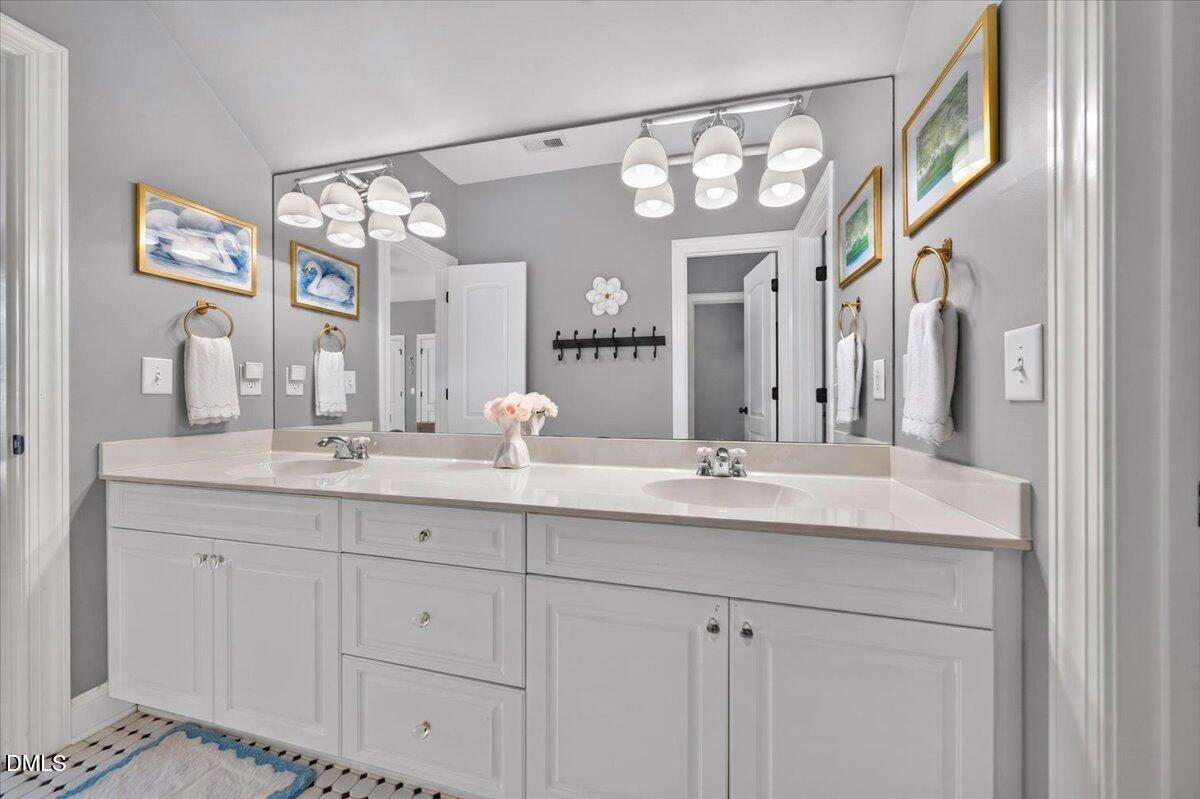 1349 Heritage Heights Lane