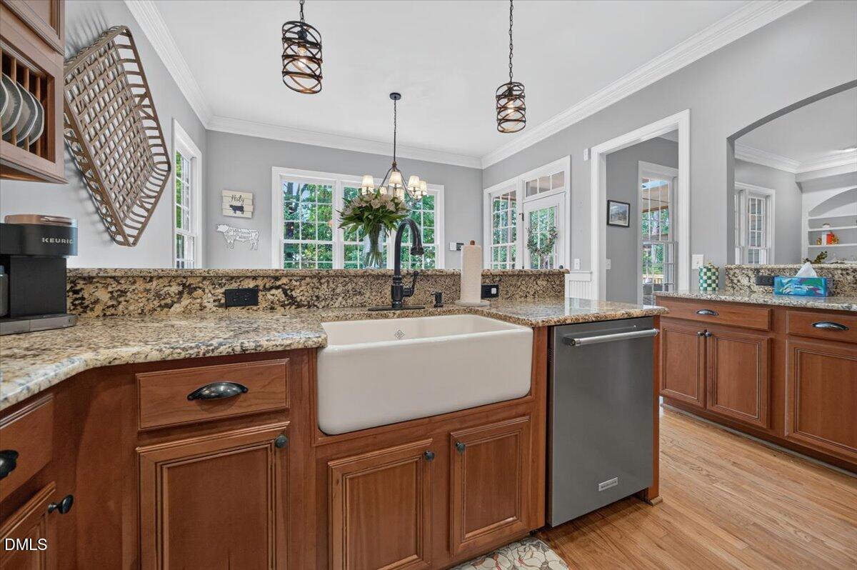 1349 Heritage Heights Lane