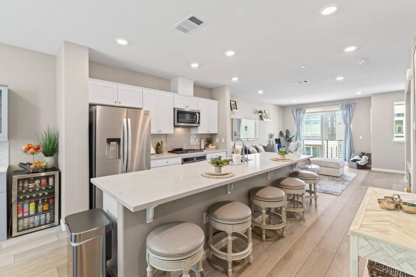 2976 Vineyard PL 2